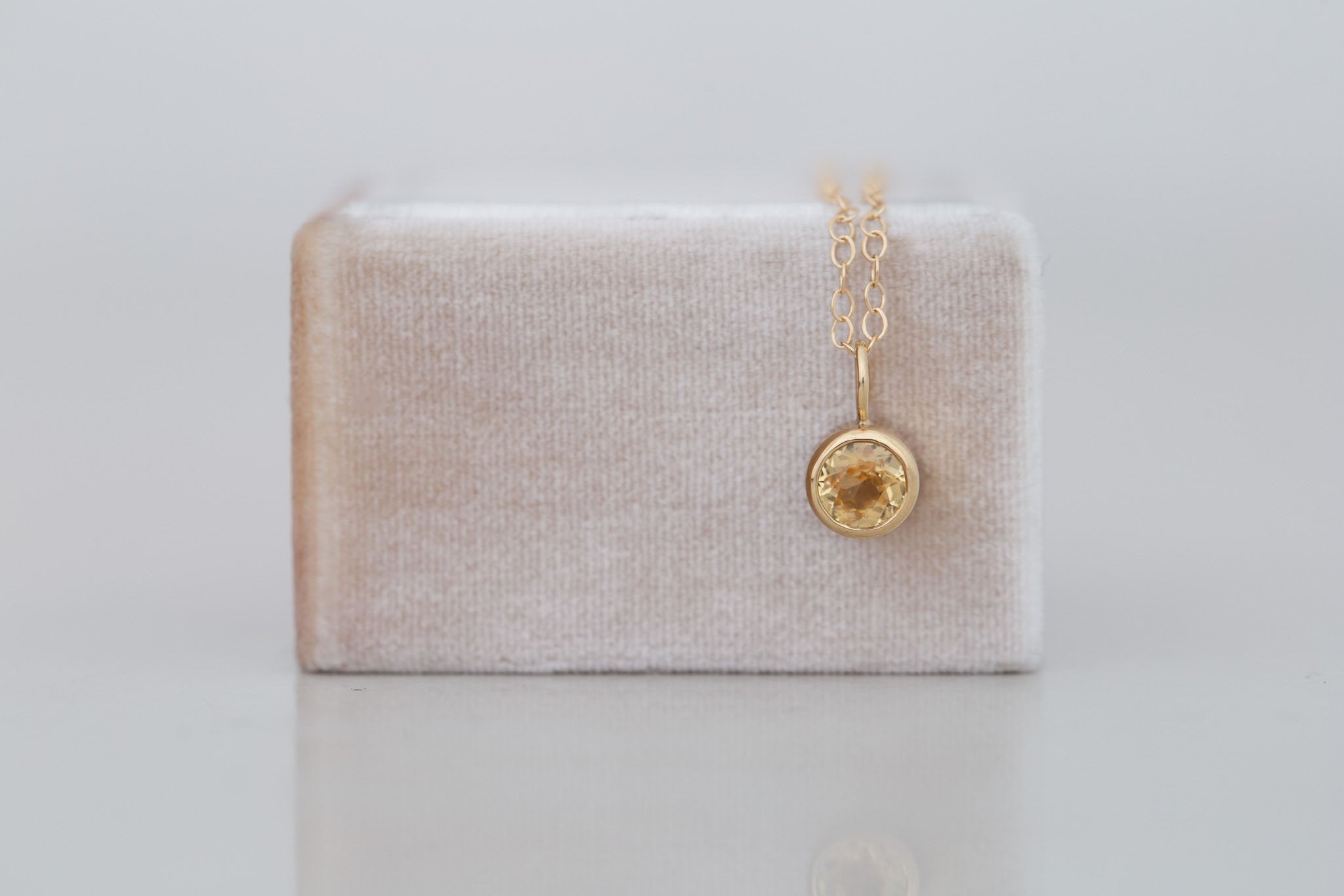 5.5 mm Apricot Sapphire Necklace 0.66 ct | 14k Recycled Gold | One of a kind