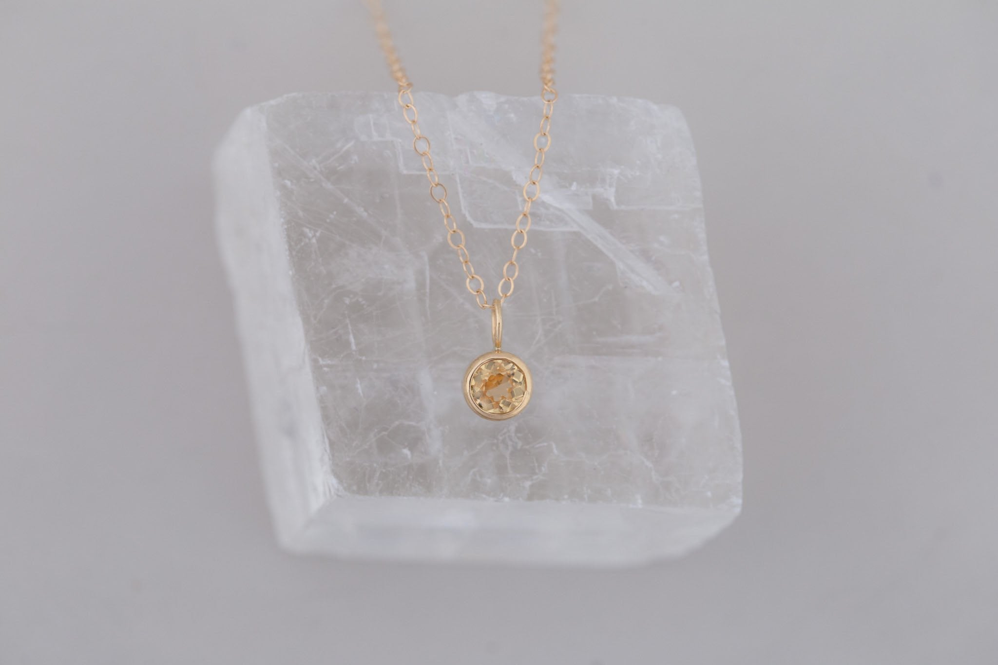 5.5 mm Apricot Sapphire Necklace 0.66 ct | 14k Recycled Gold | One of a kind