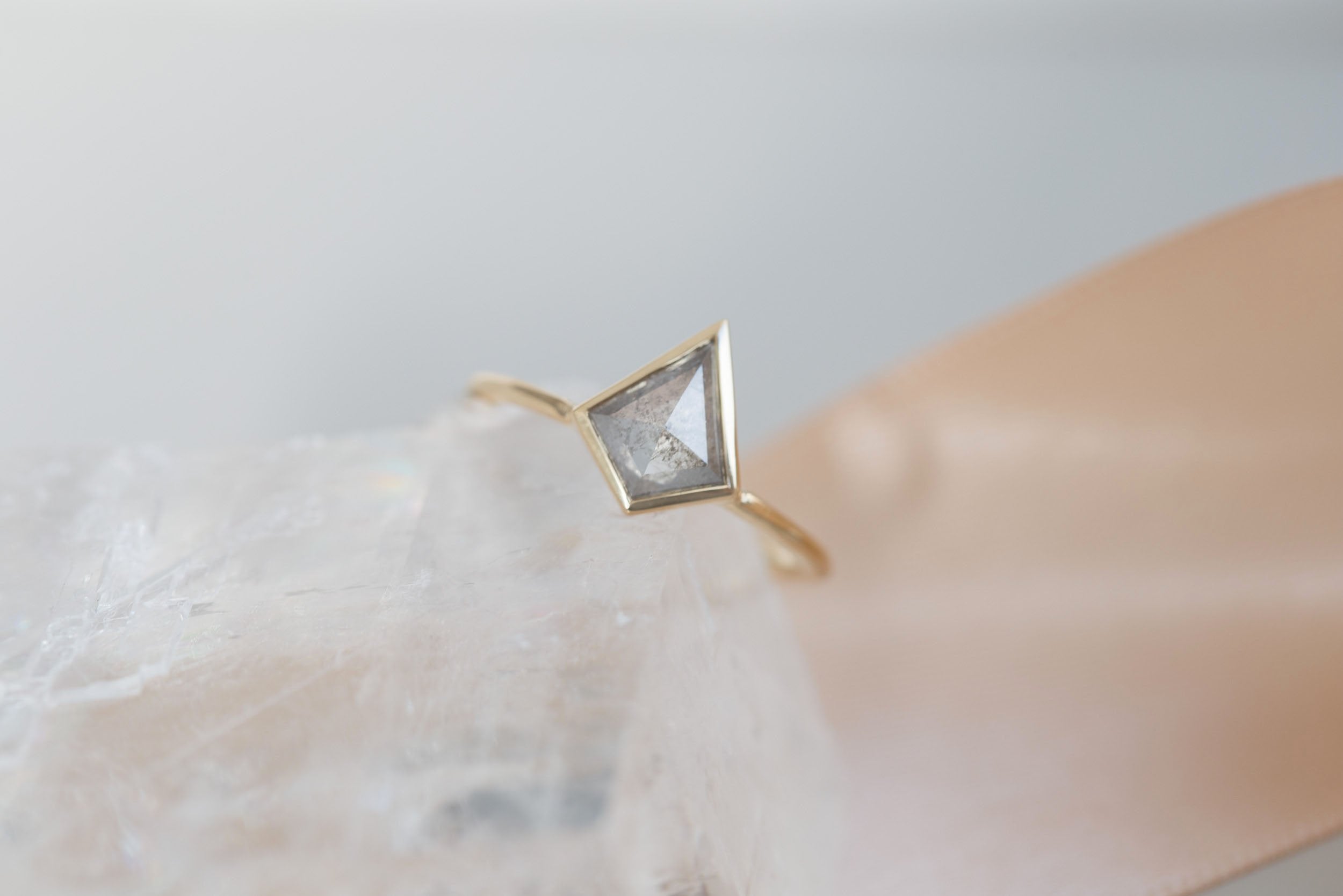 Avens Ring | Silver Grey Diamond Kite Solitaire Engagement Ring 1.06 ct | 14k Recycled Gold | One of a Kind