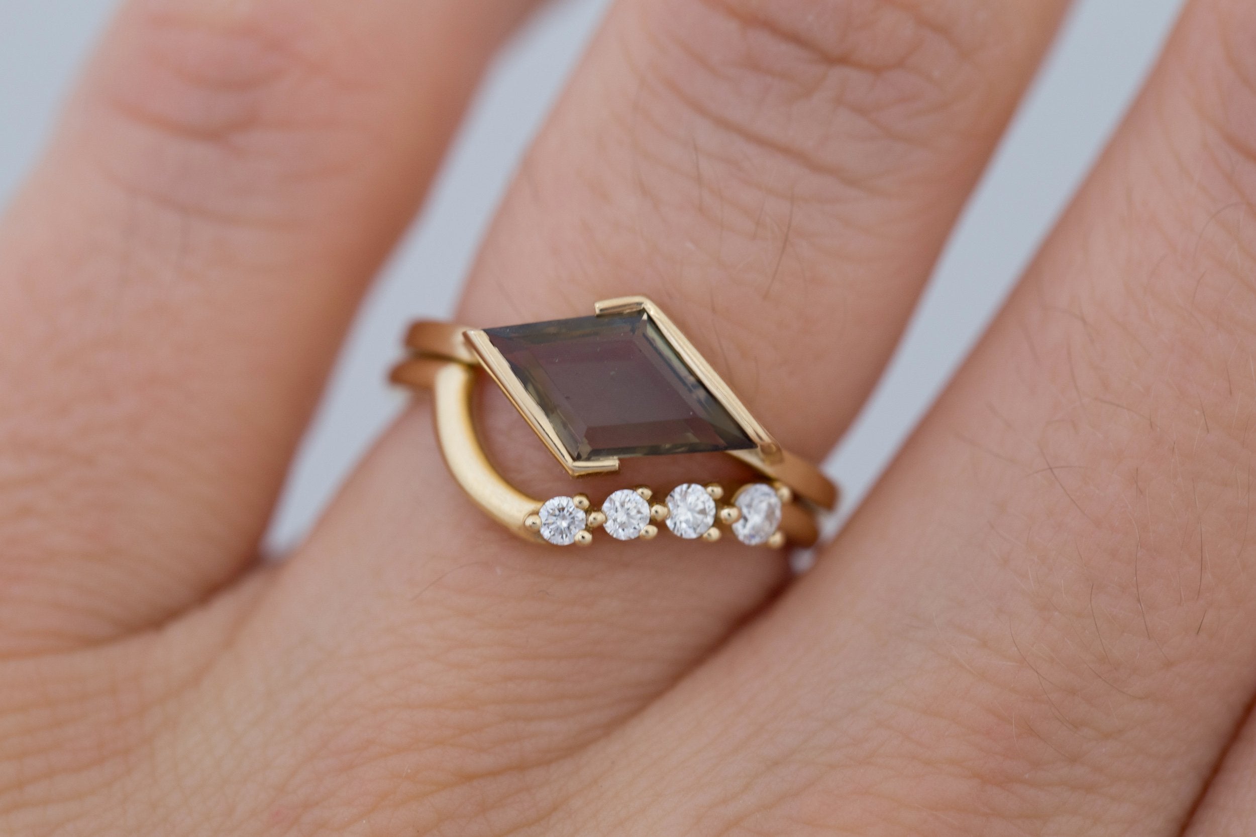 Varda Ring | Olive Rhombus Engagement Ring 1.56 ct | 14k Recycled Gold | One of a Kind