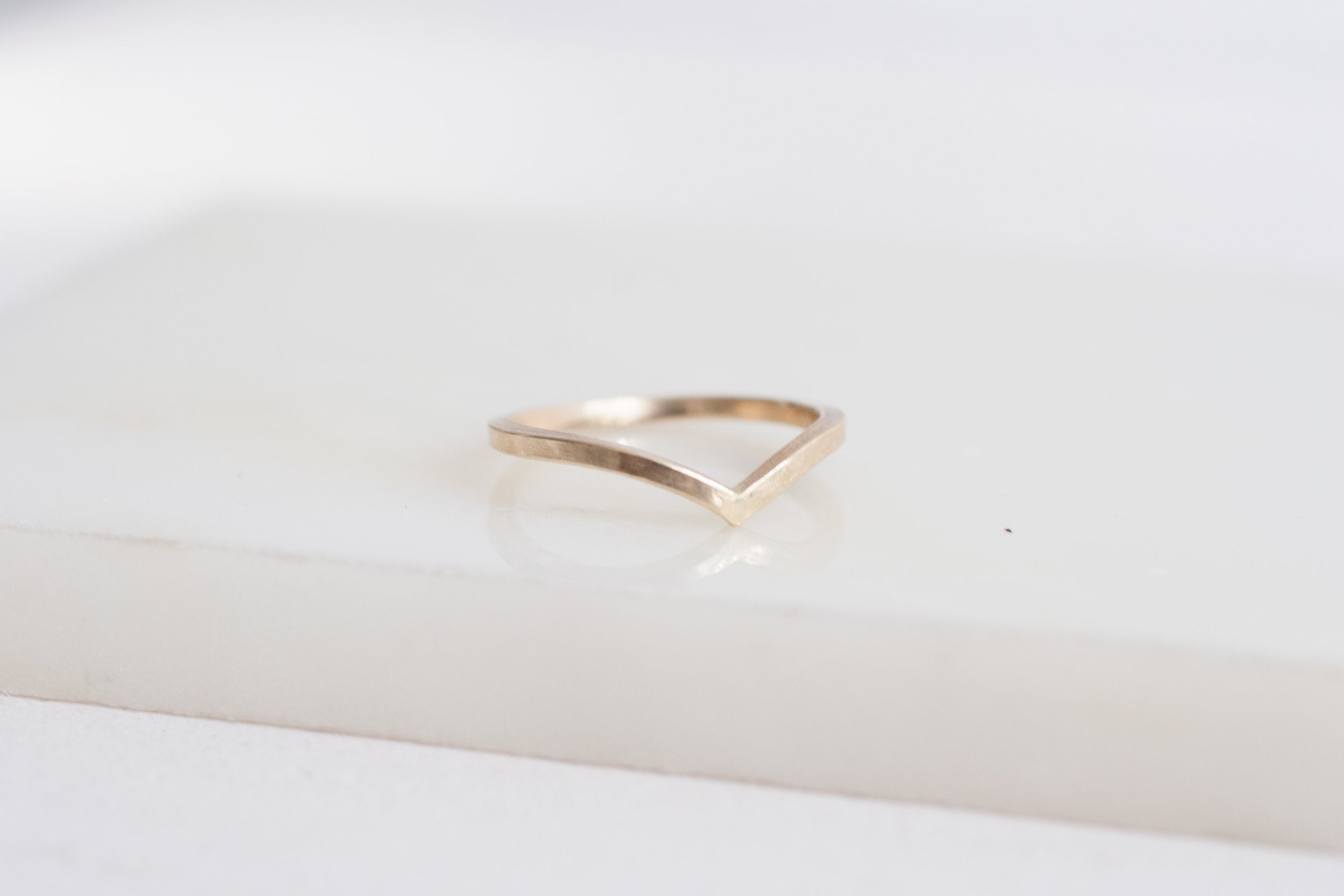 Square Contour V Band | 14k Recycled Yellow Gold