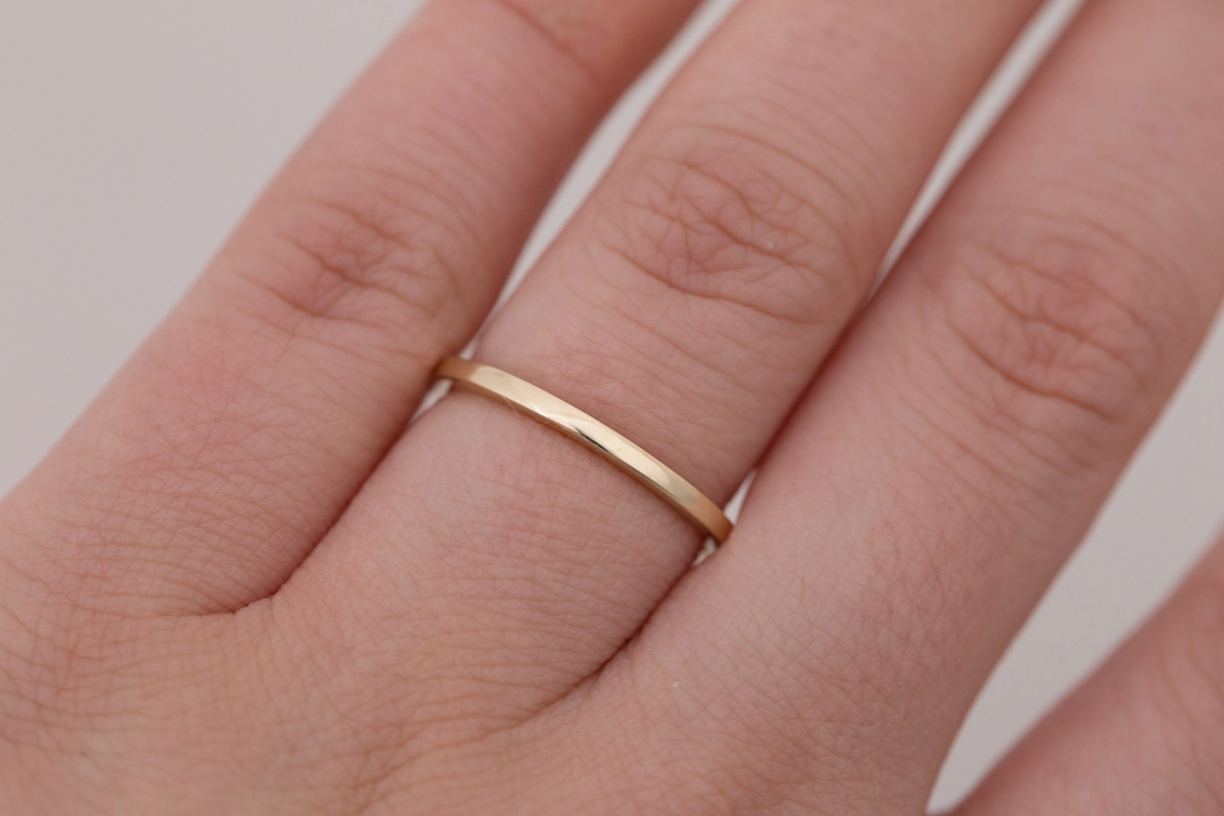 1.5 x 1.5 mm Square Band | 14k Recycled Gold