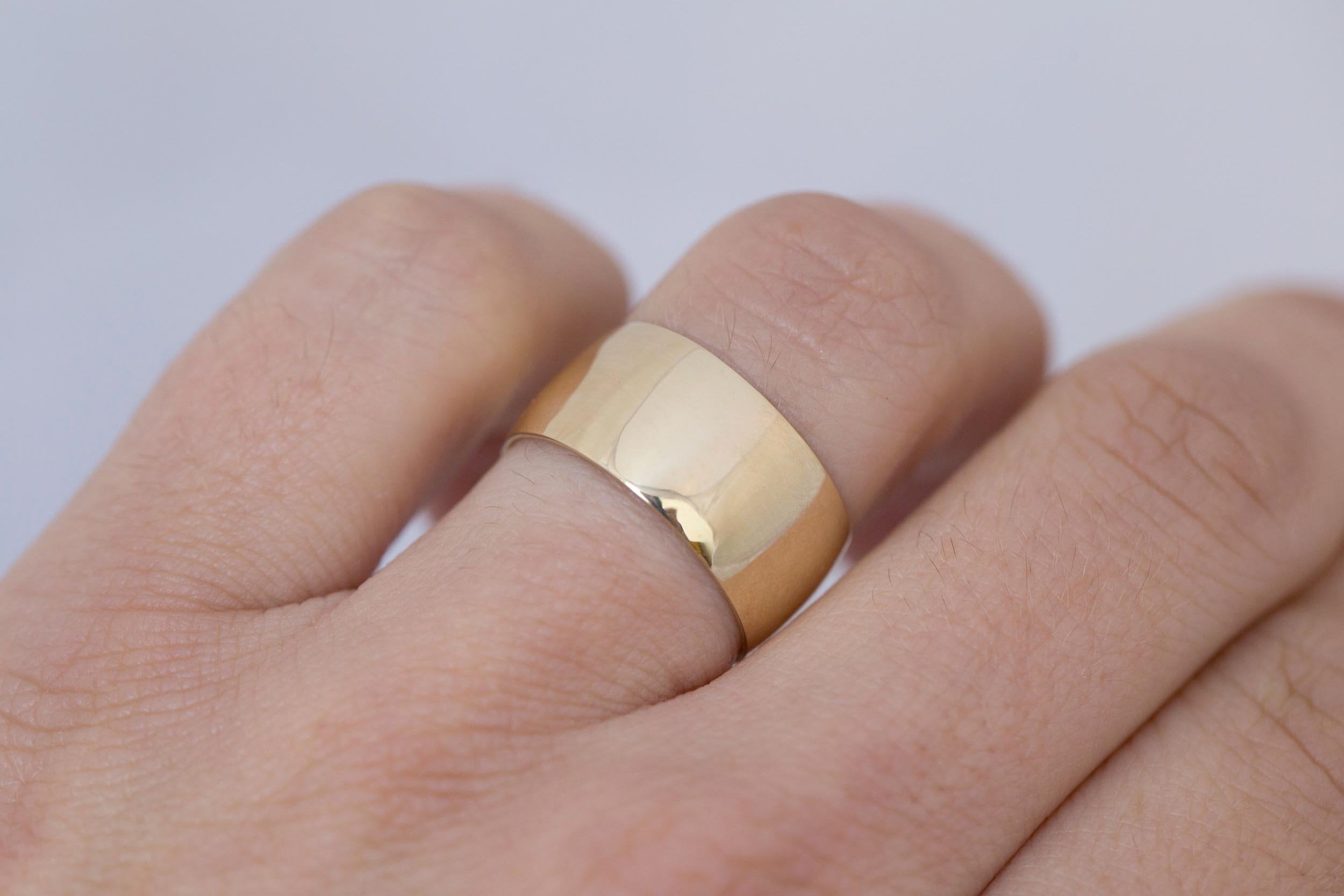 10 x 1.25 mm Half Round Band | 14k Recycled Yellow Gold