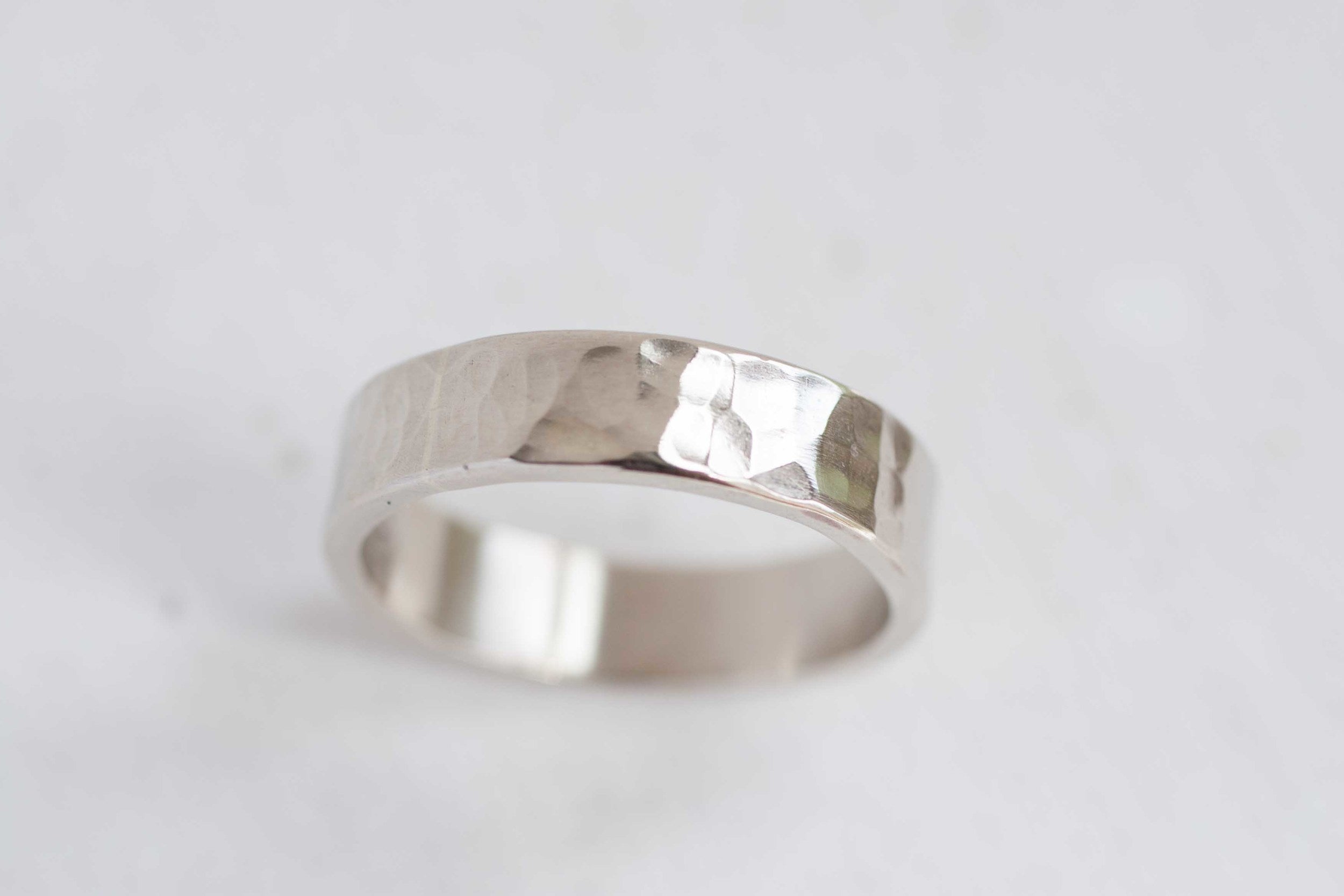 5 x 1.5 mm Hammered Texture Band | 14k Recycled White Gold