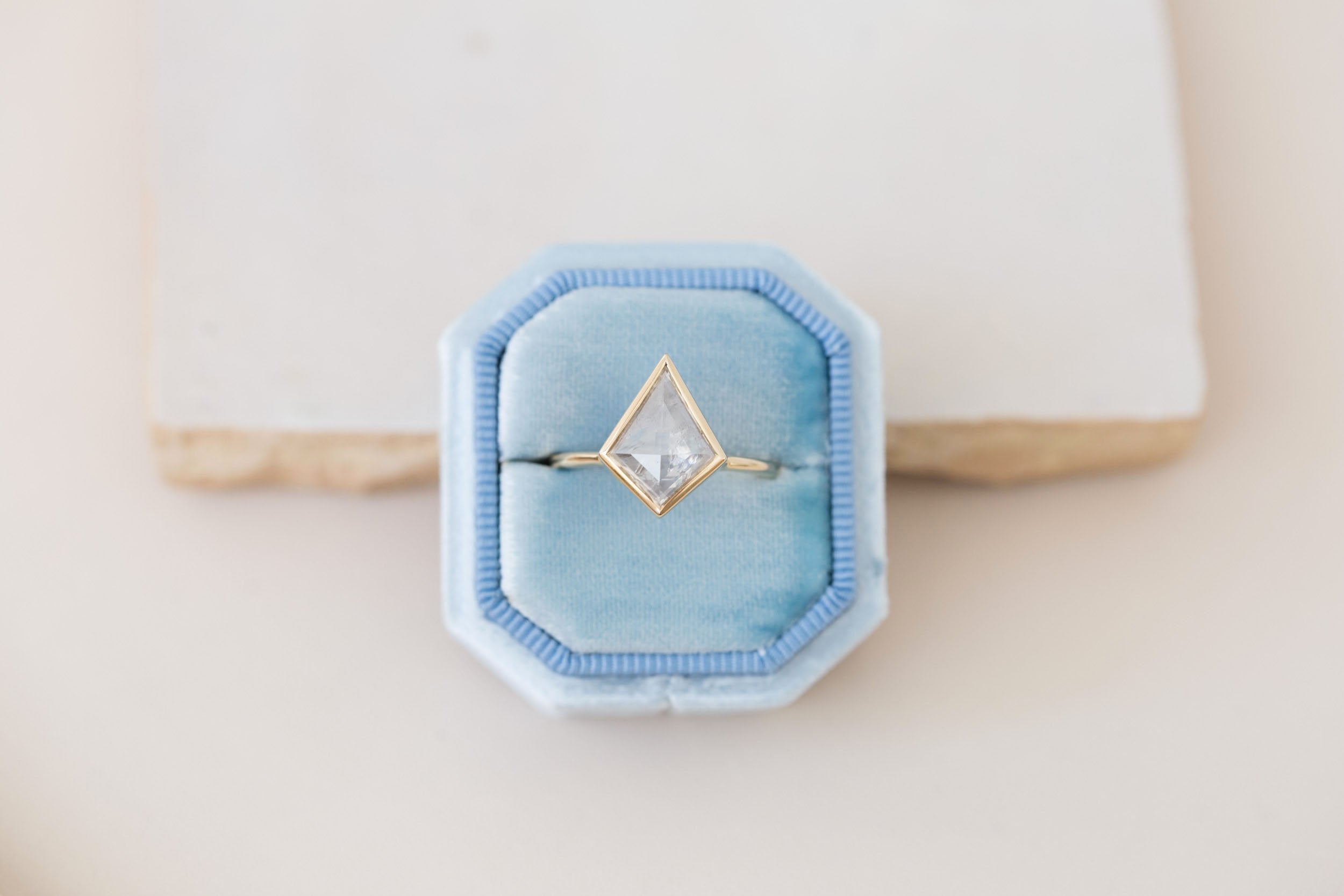 Avens Ring | Silver Grey Diamond Kite Solitaire Engagement Ring 2.66 ct | 14k Recycled Gold | One of a Kind