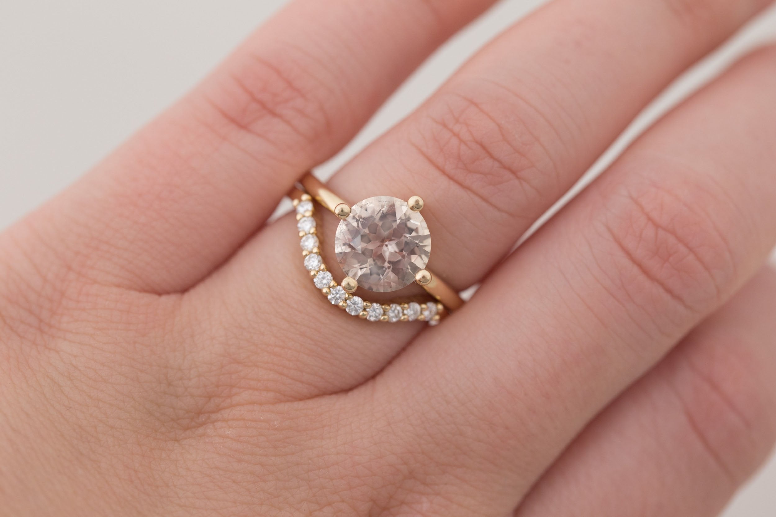 Leta Ring | Champagne Round Sapphire Compass Set Solitaire Engagement Ring 2.95 ct | 14k Recycled Gold | One of a Kind