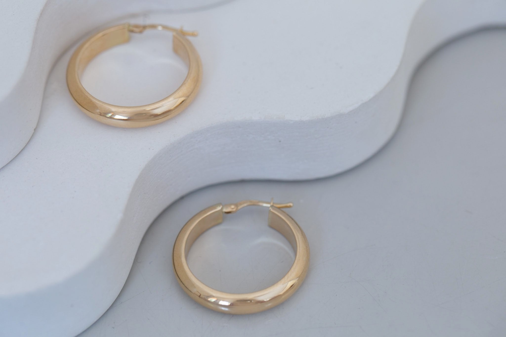Bold Hoop Earrings  | Large | 14k Recycled Gold