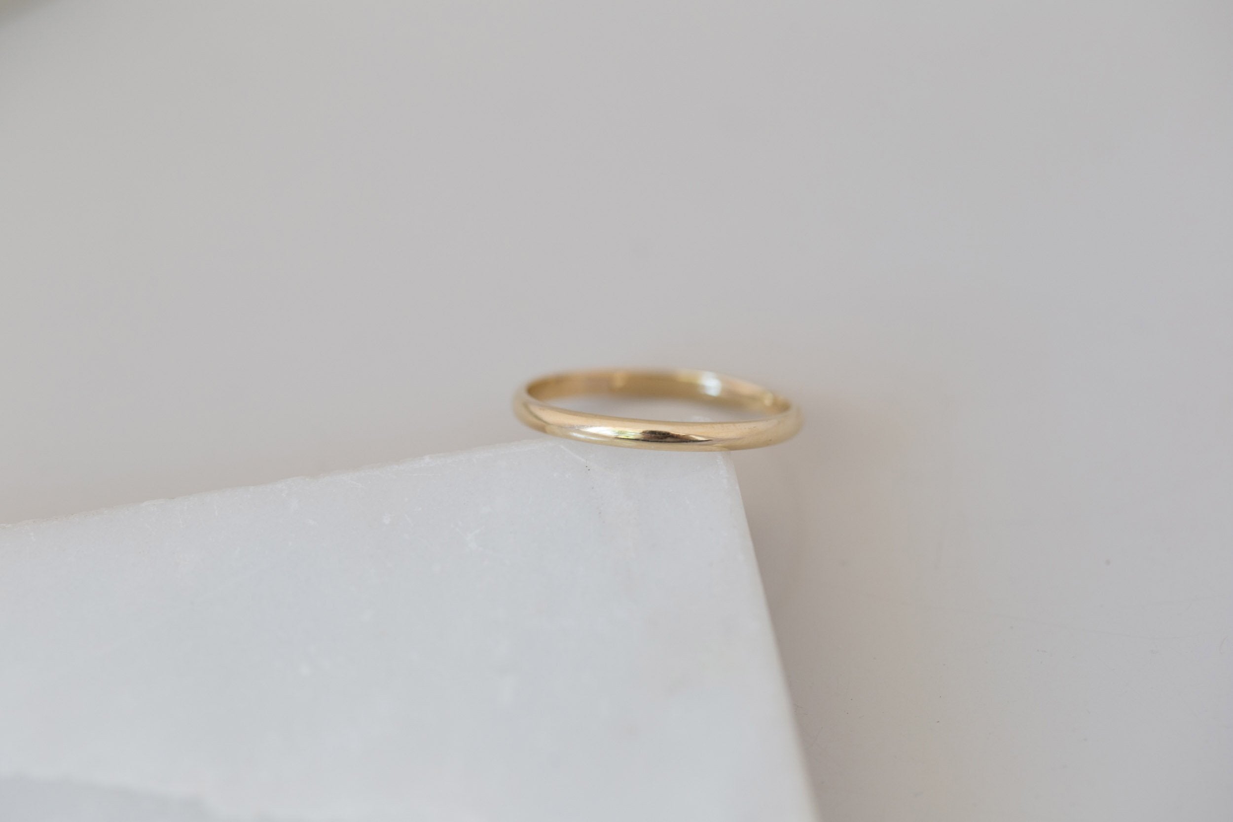 2 x 1 mm Half Round Band | 14k Recycled Gold