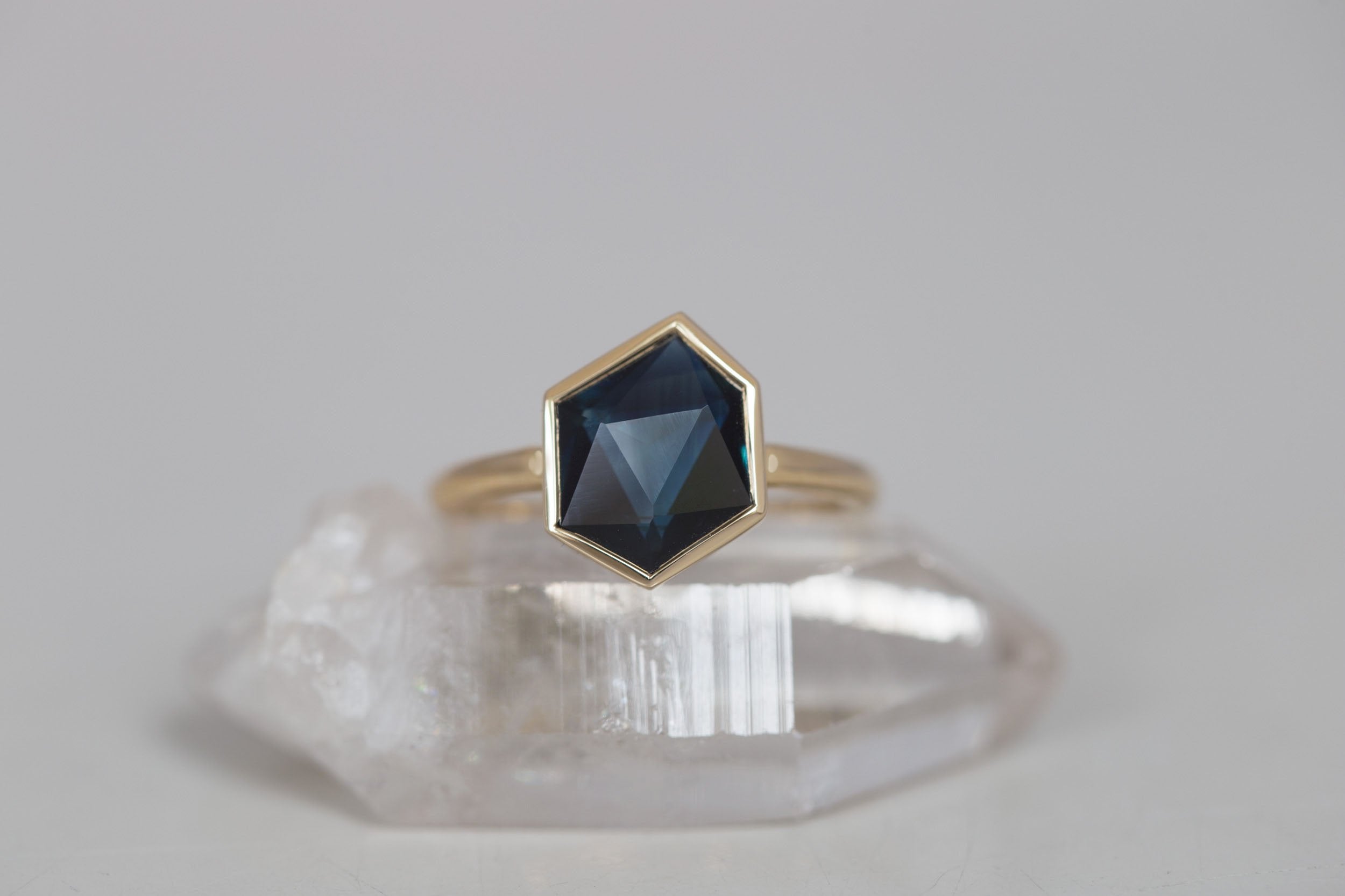 Avens Ring | Dark Blue Geocut Sapphire Engagement Ring 3.57 ct | 14k Recycled Gold | One of a Kind