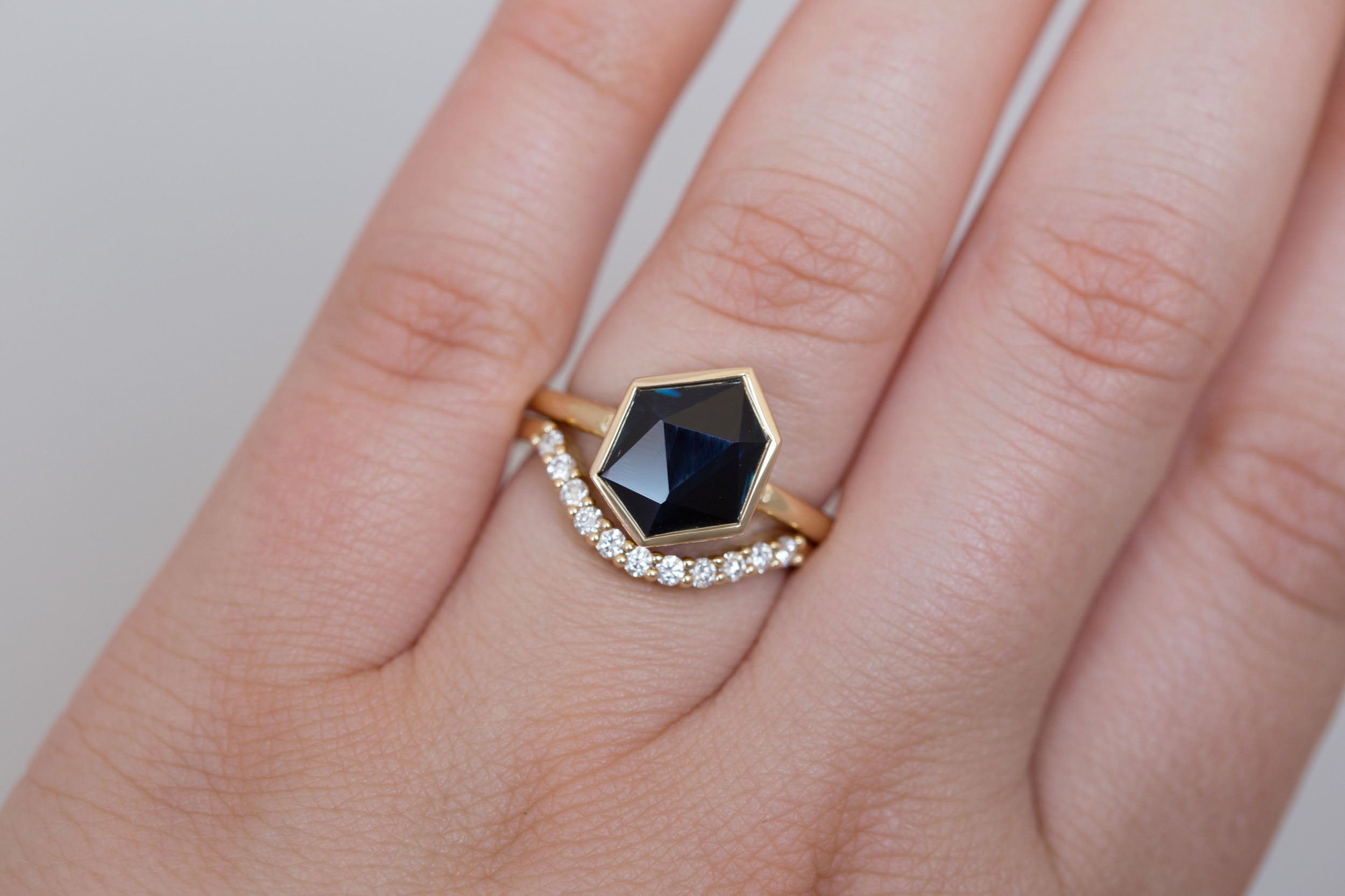 Avens Ring | Dark Blue Geocut Sapphire Engagement Ring 3.57 ct | 14k Recycled Gold | One of a Kind