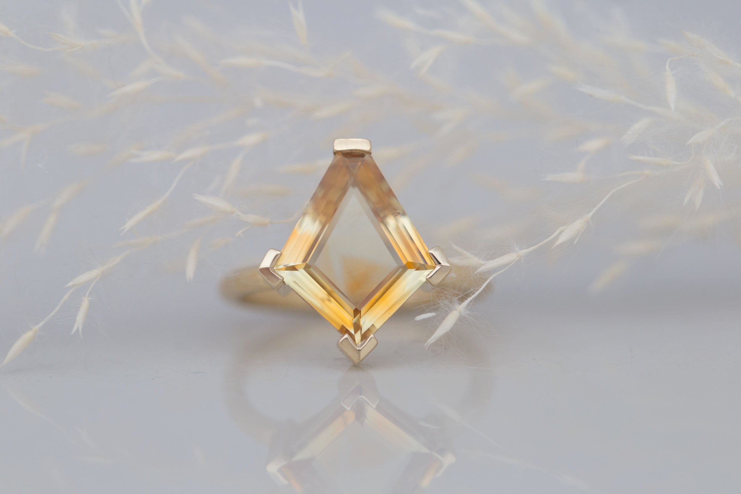 Mesa Ring | Montana Bicolor Kite Sapphire Solitaire Engagement Ring 4.64 ct | 14k Recycled Gold | One of a Kind