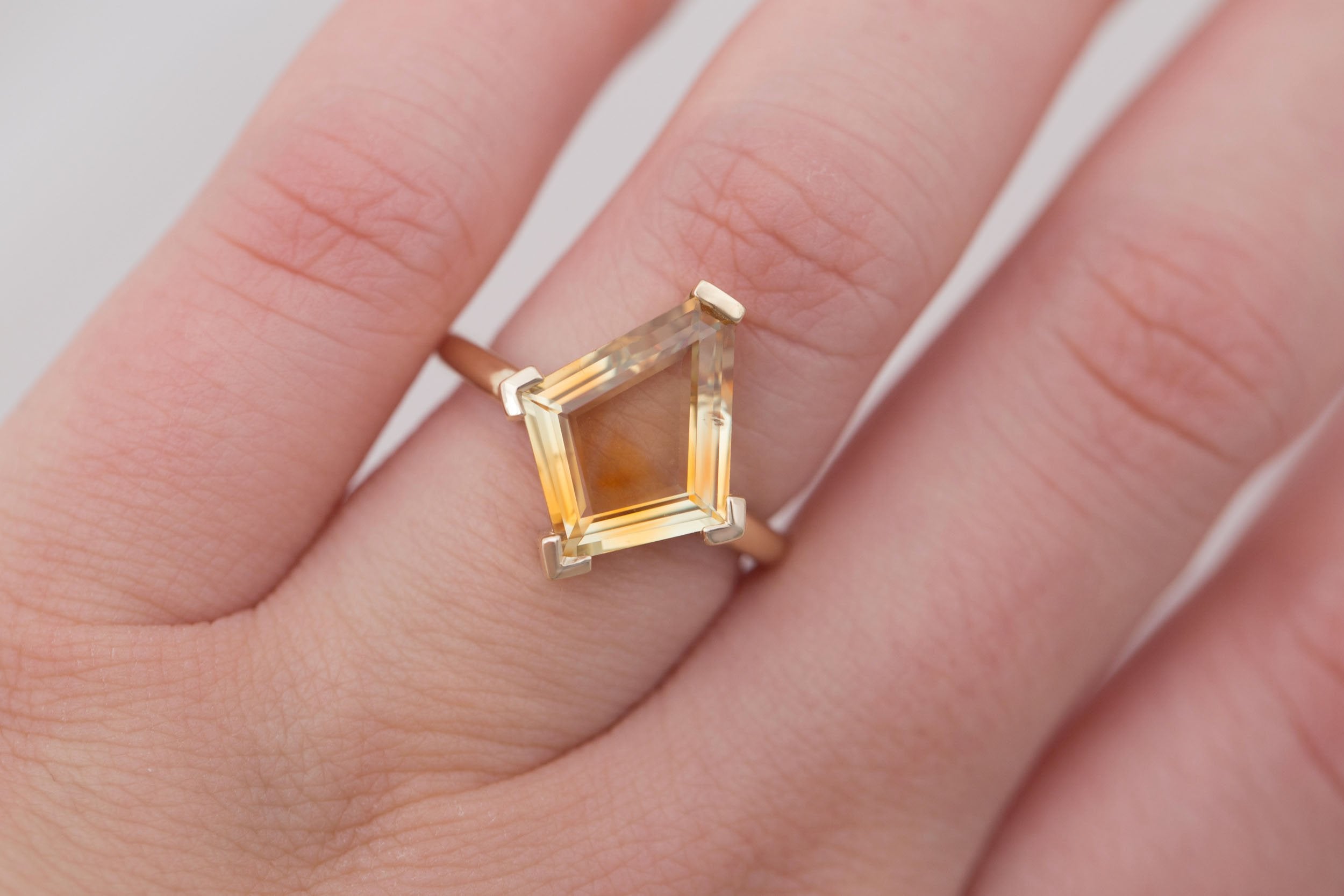 Mesa Ring | Montana Bicolor Kite Sapphire Solitaire Engagement Ring 4.64 ct | 14k Recycled Gold | One of a Kind