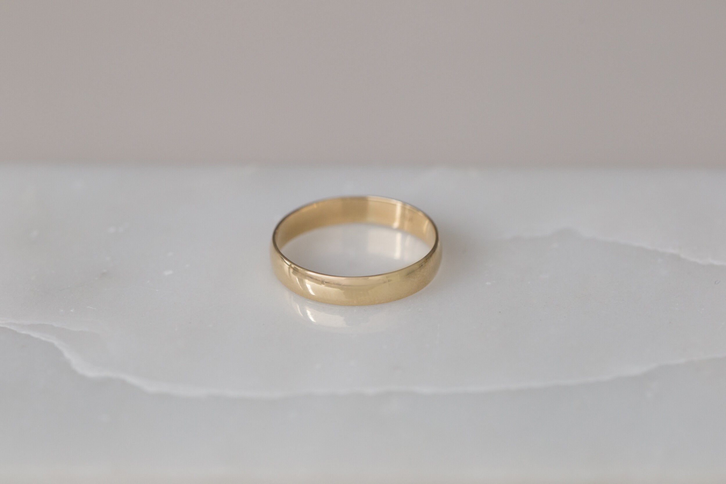 4 x 1 mm Half Round Band | 14k Recycled Gold