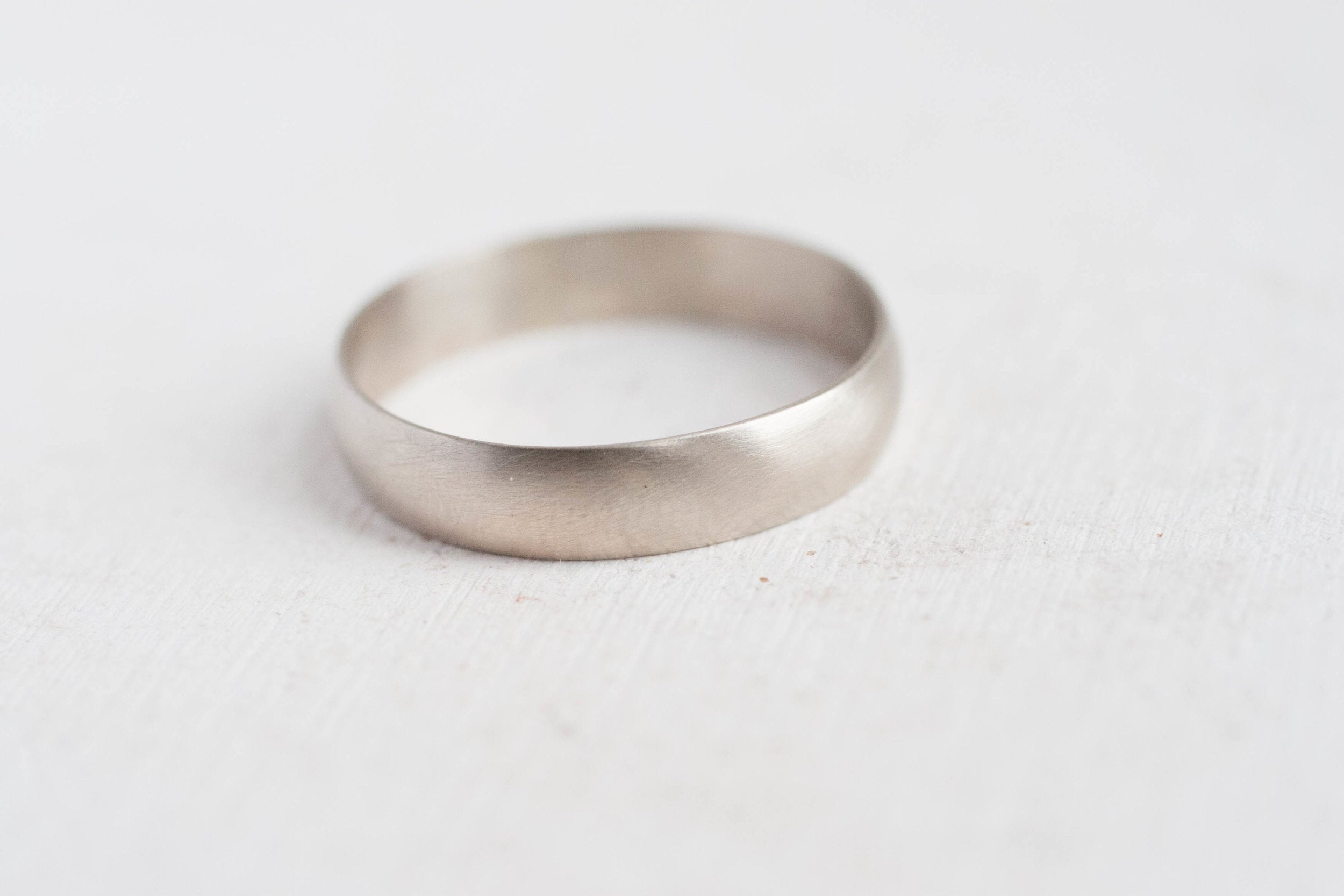 5 x 1 mm Half Round Band | 14k Recycled White Gold