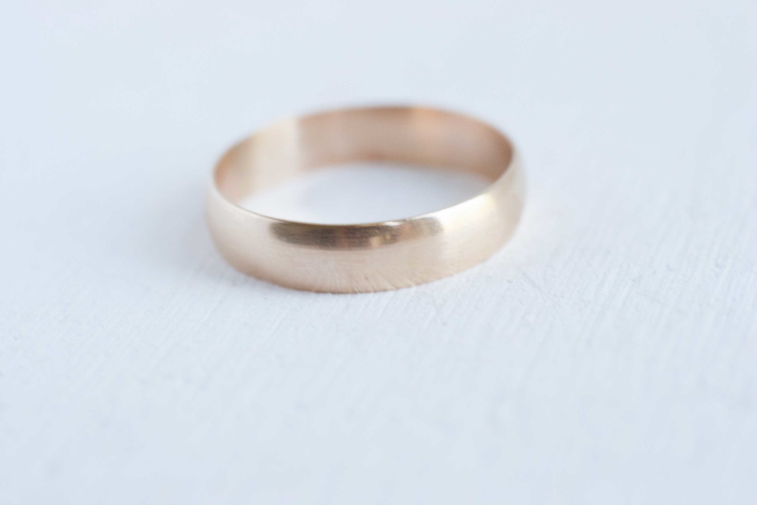 5 x 1 mm Half Round Band | 14k Recycled Yellow Gold