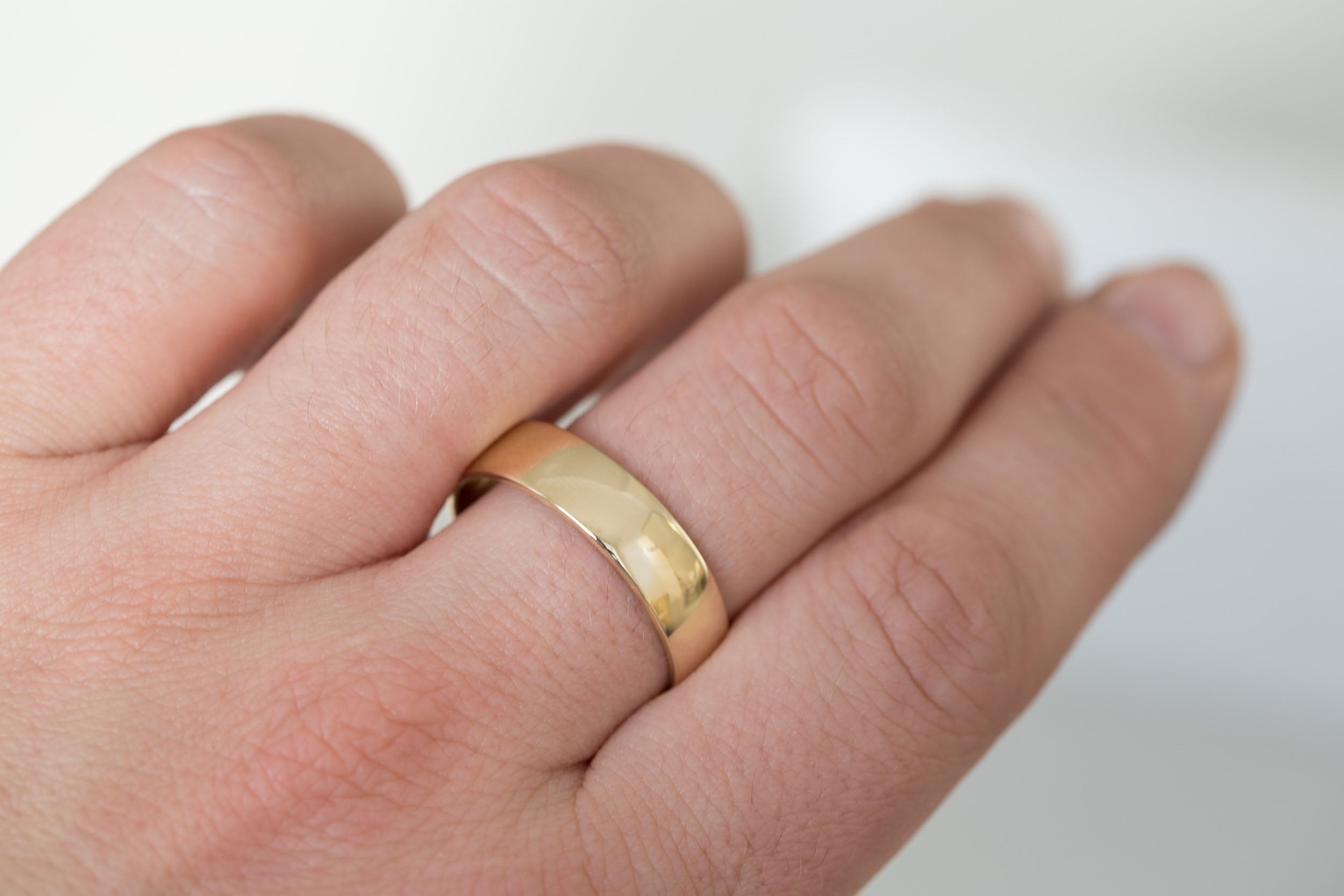 6 x 1.5 mm Half Round Band | 14k Recycled Yellow Gold