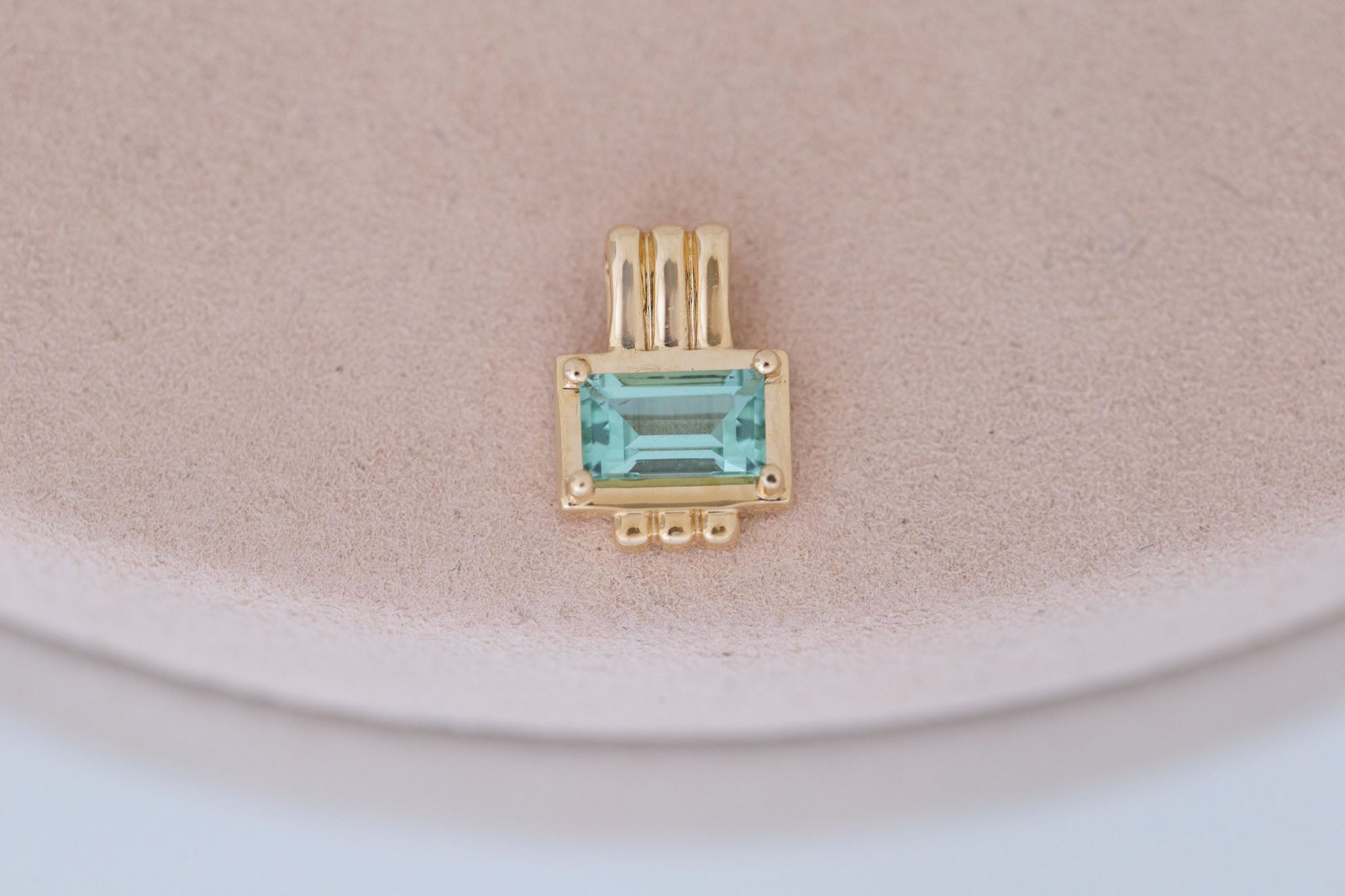 Alto Pendant | Aqua-Blue Tourmaline 0.81 ct | 14k Yellow Gold | One of a Kind