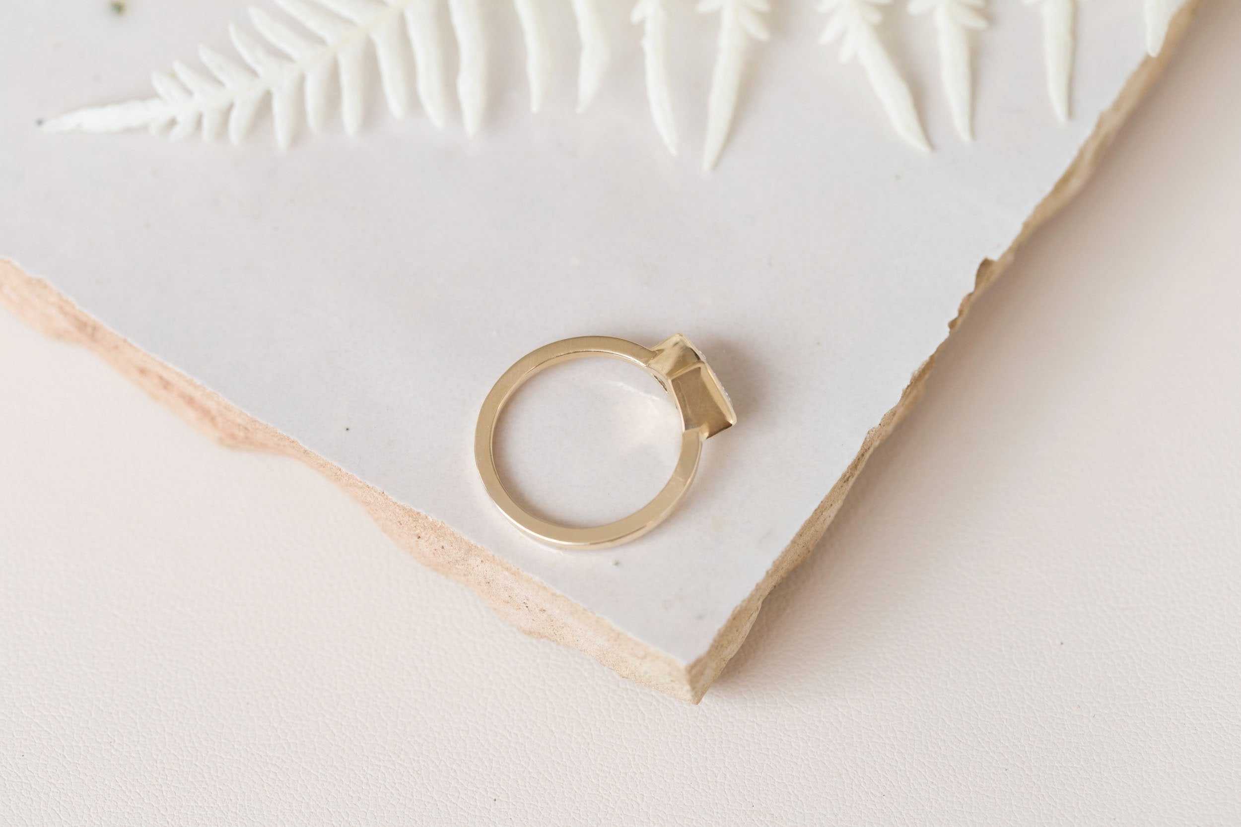Avens Ring | Diamond Rhombus Engagement Ring 0.40 ct | 14k Recycled Gold