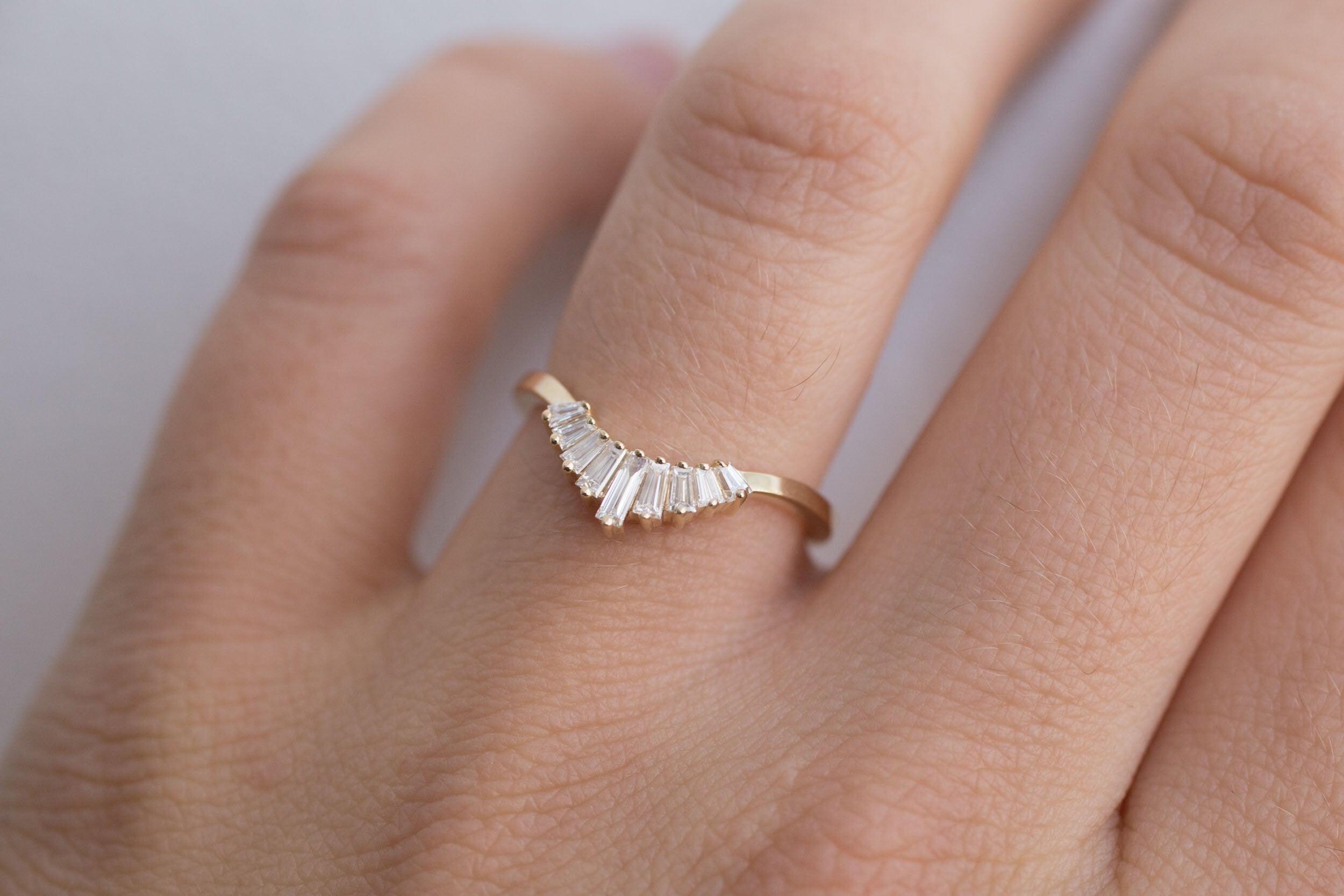 Baguette Diamond Fan Contour Curve Band | 14k Recycled Gold