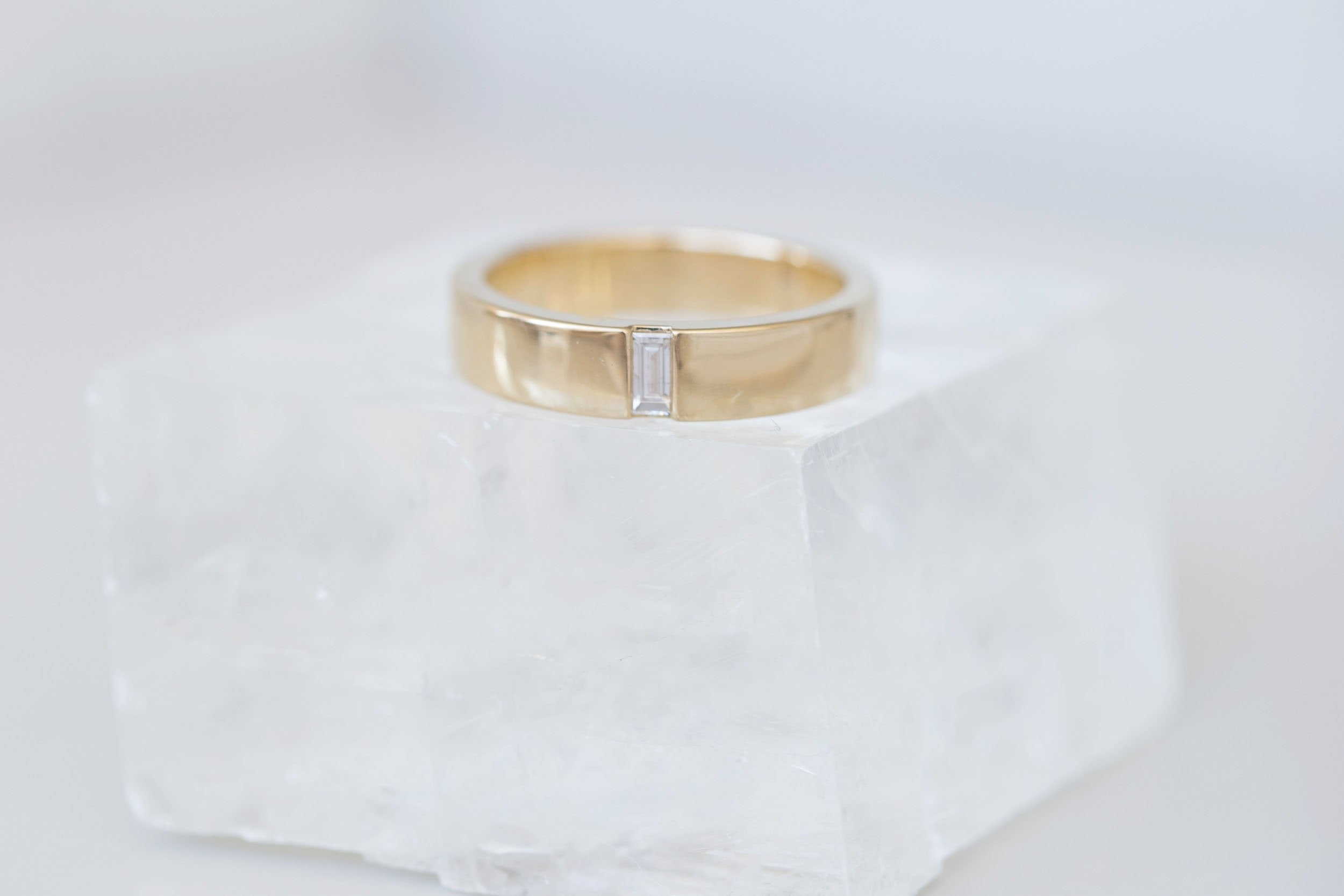 Baguette Diamond Inlay Band | 14k Recycled Gold