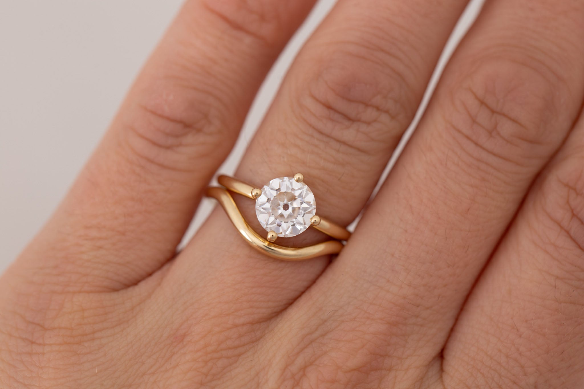 Bold Contour Curve Band | 14k Recycled Gold
