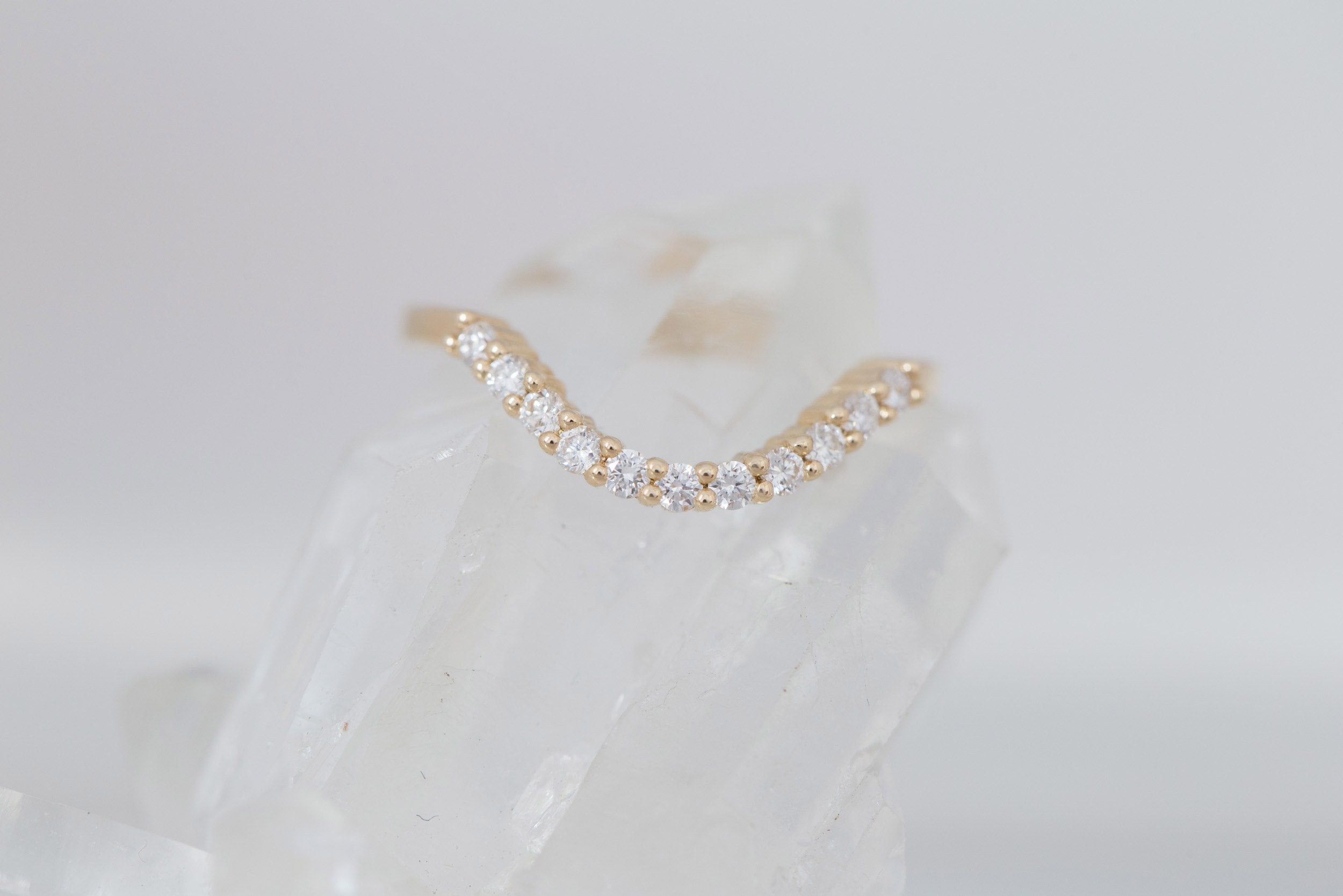 Eleven Diamond Deep Curve Band | 14k Recycled Gold