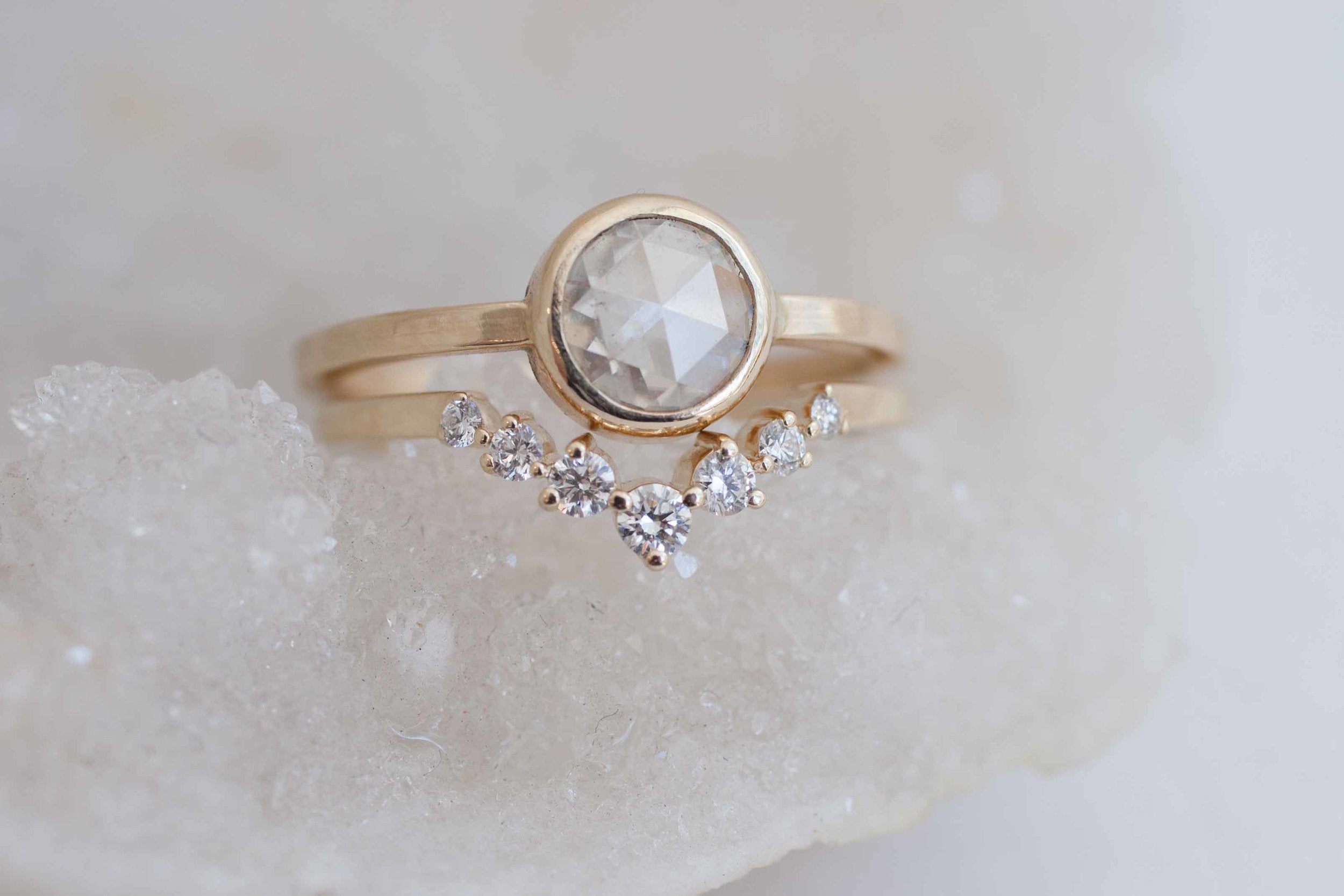 Diamond V Contour Band | 14k Recycled Gold