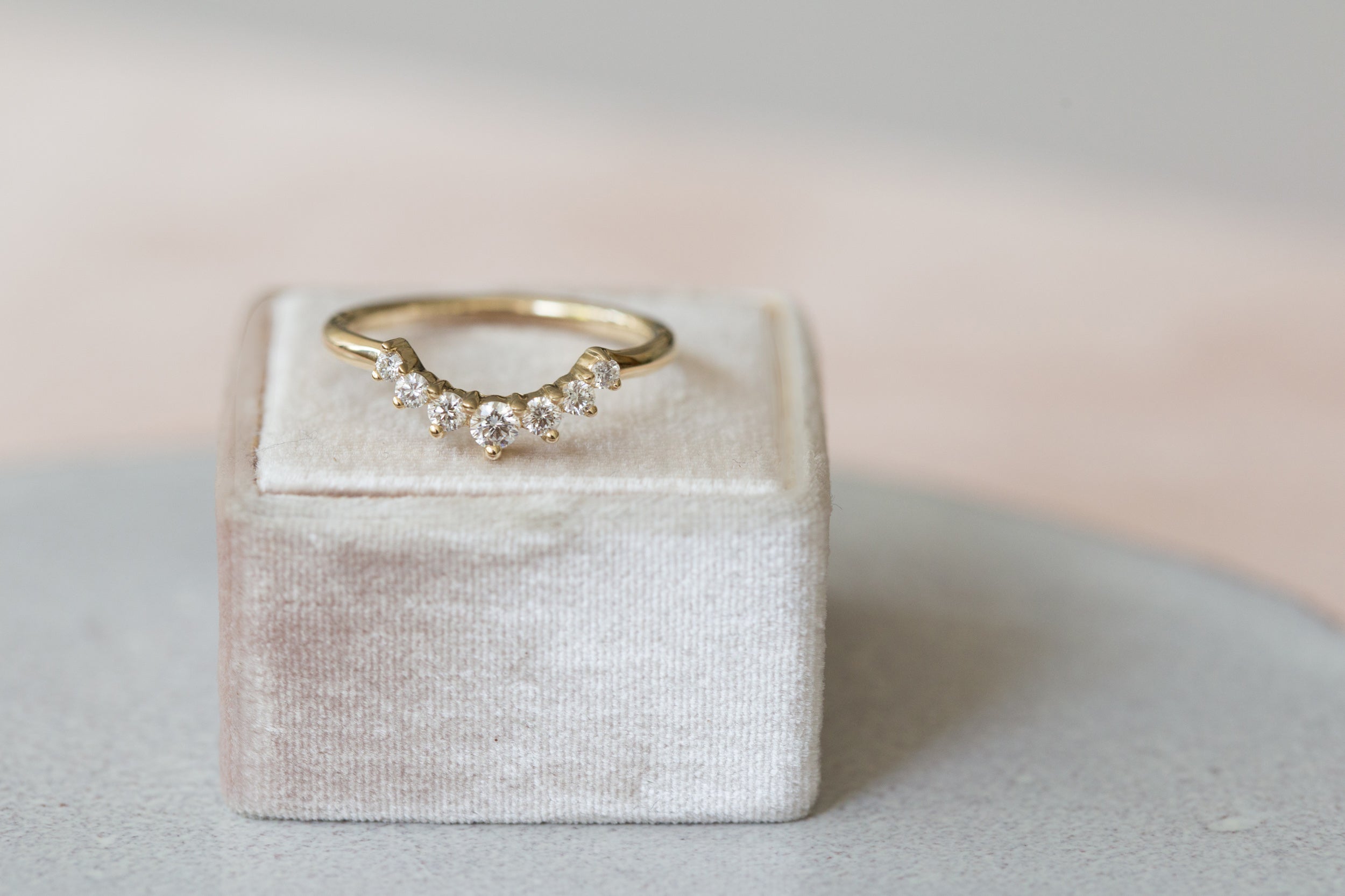 Graduated Diamond Arc Band | 14k Recycled Gold