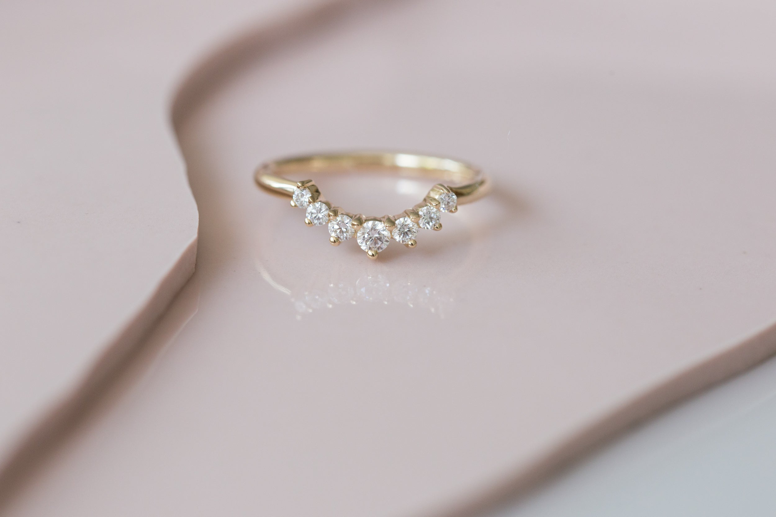 Graduated Diamond Arc Band | 14k Recycled Gold