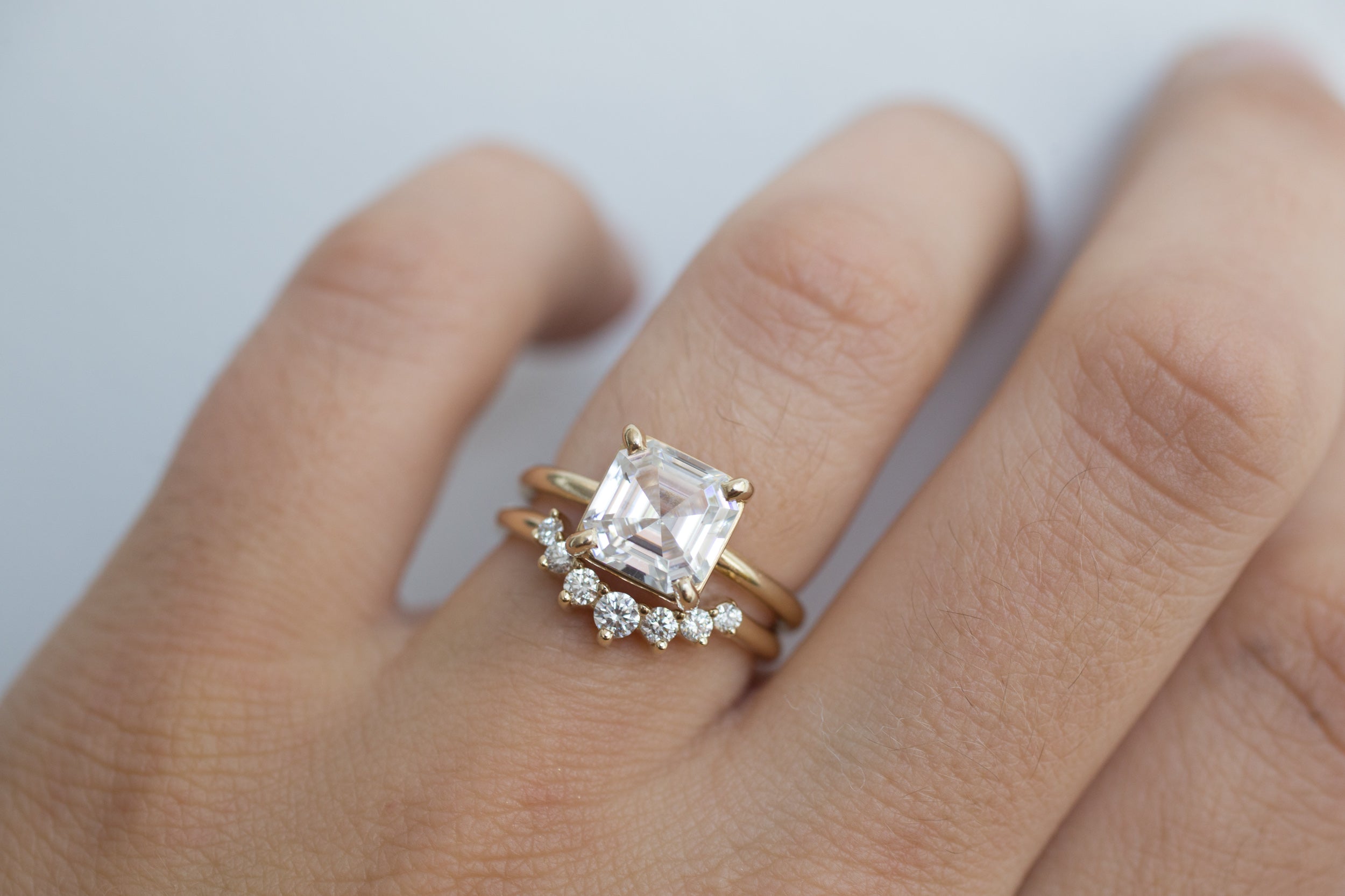Graduated Diamond Arc Band | 14k Recycled Gold