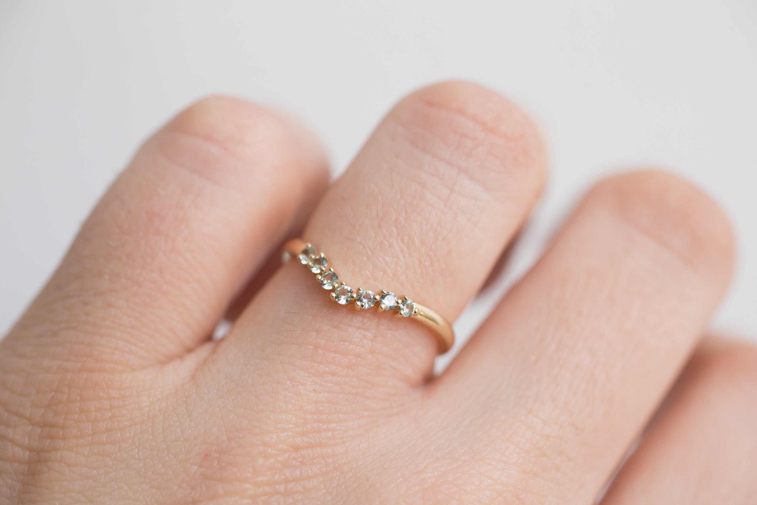 Seven Green Sapphire Contour Curve Band | 14k Recycled Gold