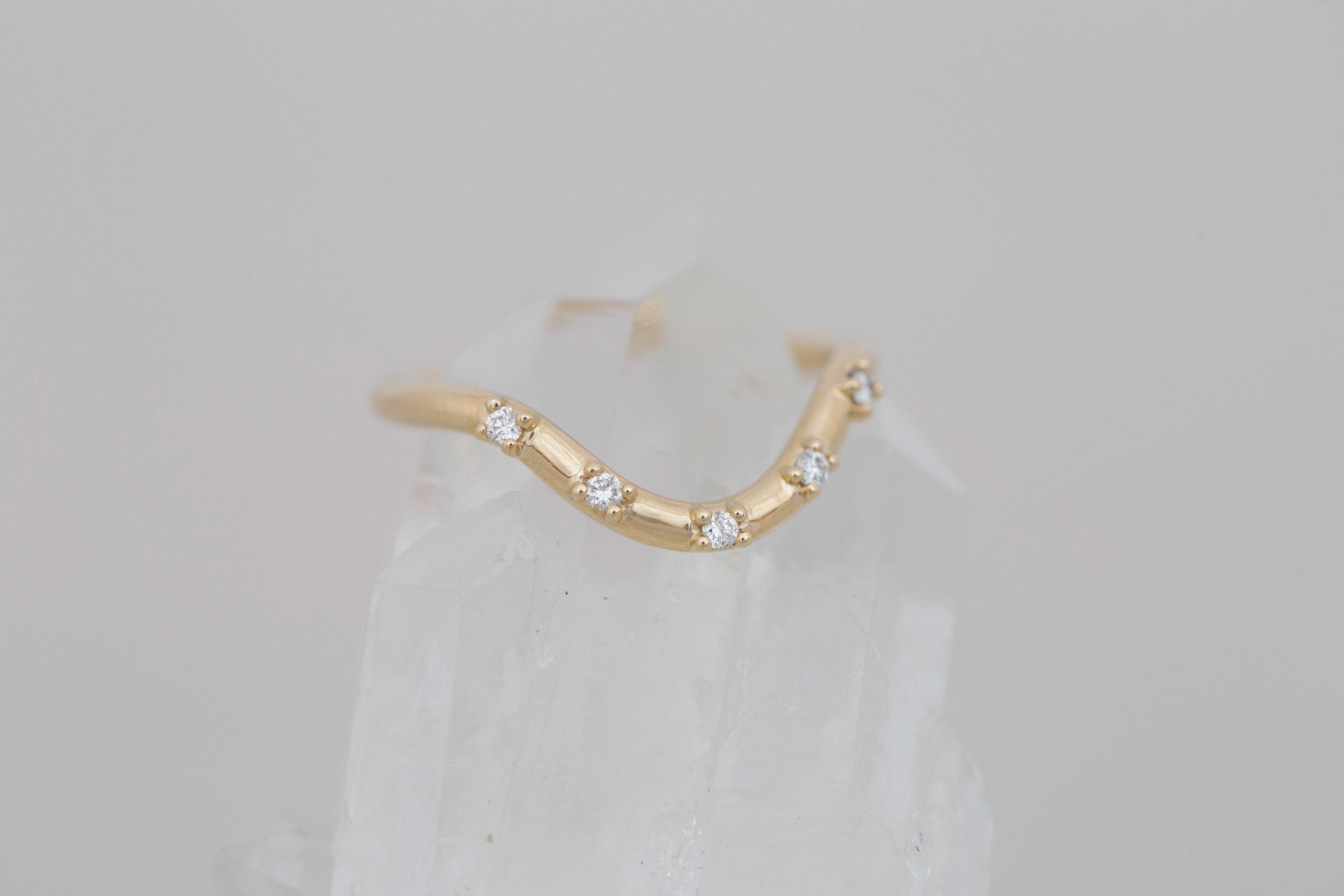 Hudson Deep Curve Band | 14k Recycled Gold