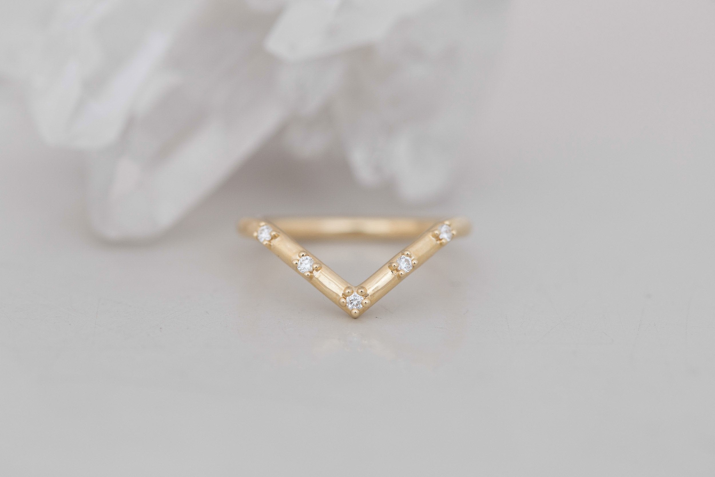 Hudson Deep V Band | 14k Recycled Gold