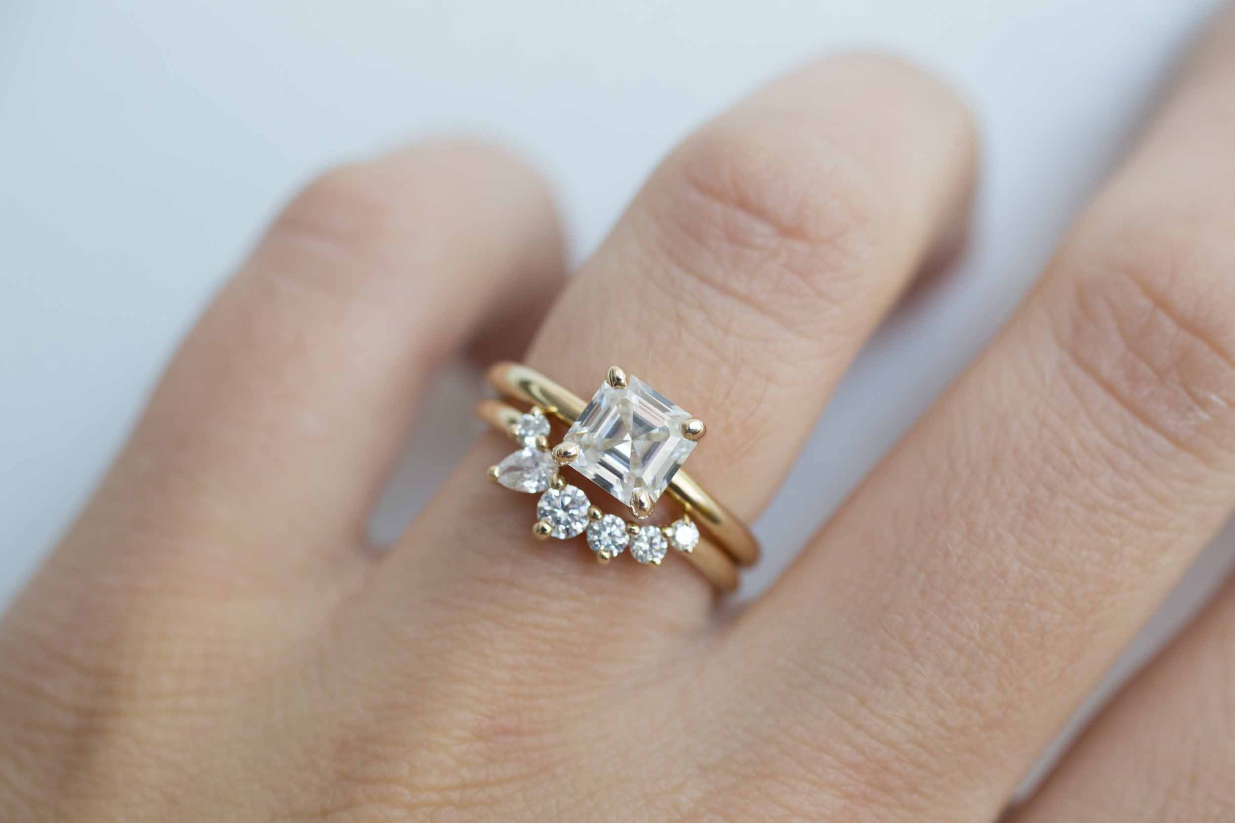 Pear + Round Diamond Curve Band | 14k Recycled Gold