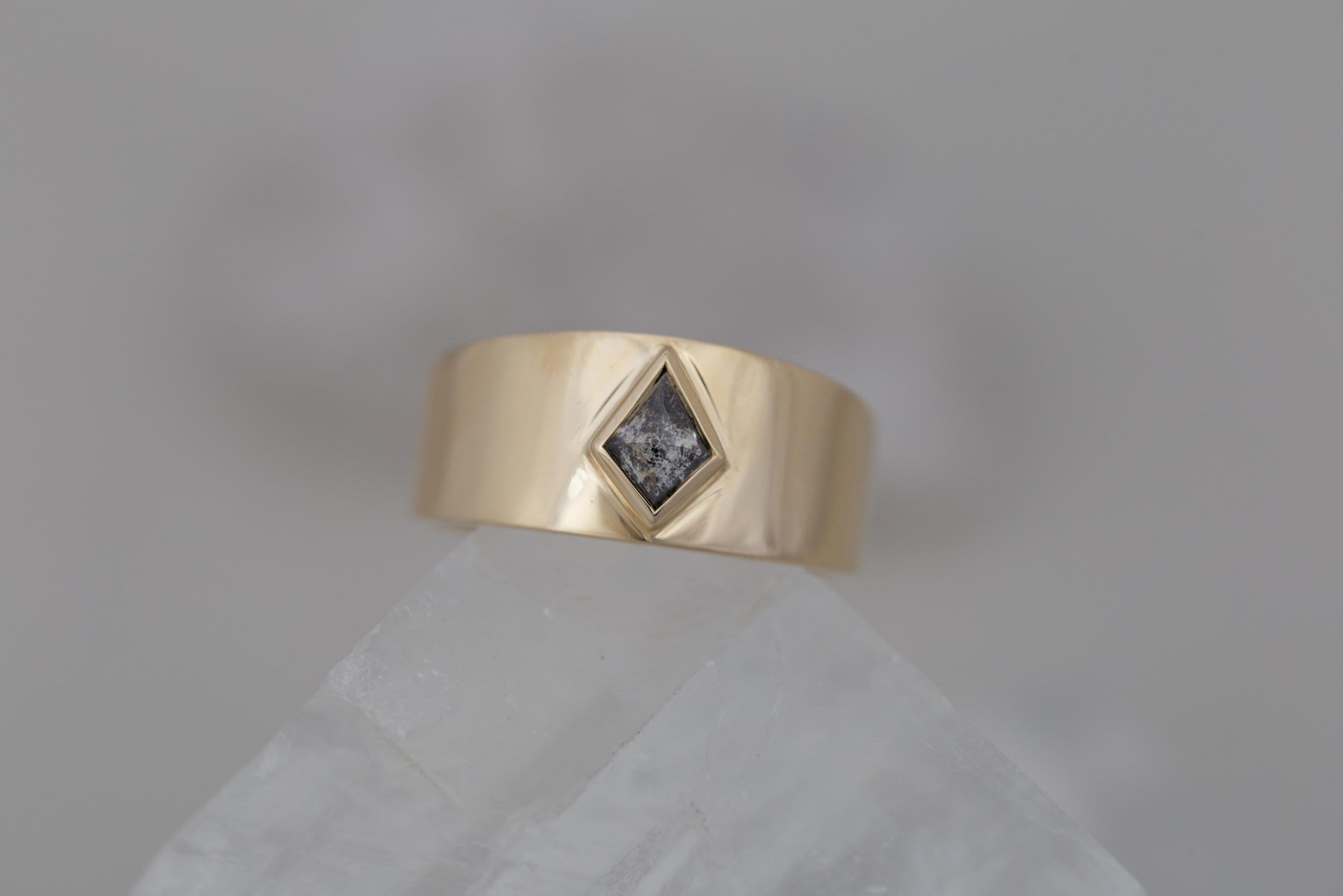 Salt and Pepper Kite Wide Band 0.54 ct | 14k Recycled Gold | One of a Kind
