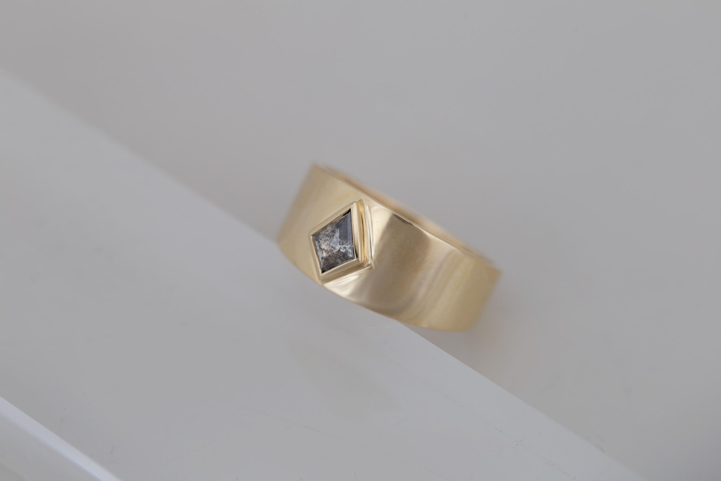Salt and Pepper Kite Wide Band 0.54 ct | 14k Recycled Gold | One of a Kind