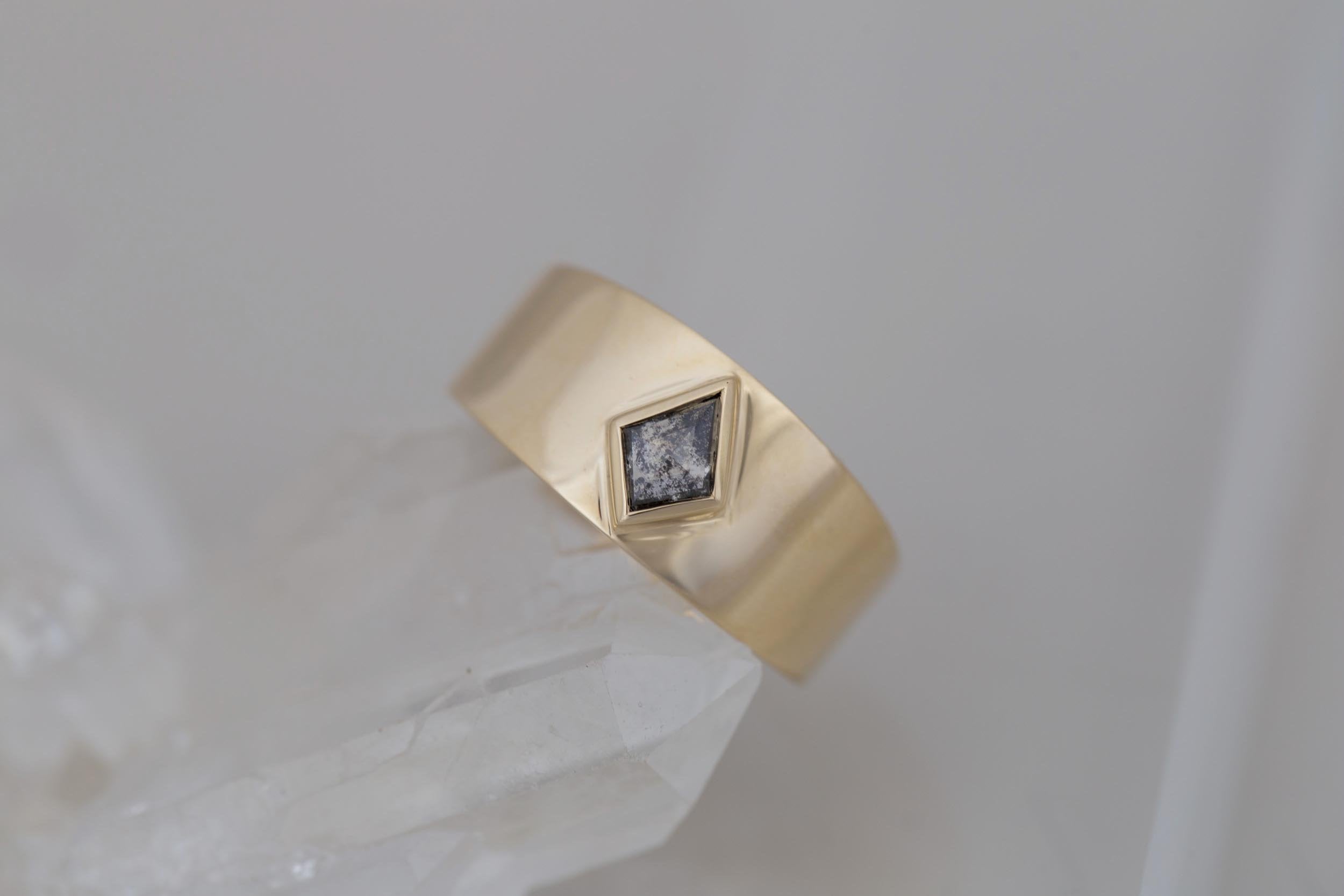 Salt and Pepper Kite Wide Band 0.54 ct | 14k Recycled Gold | One of a Kind