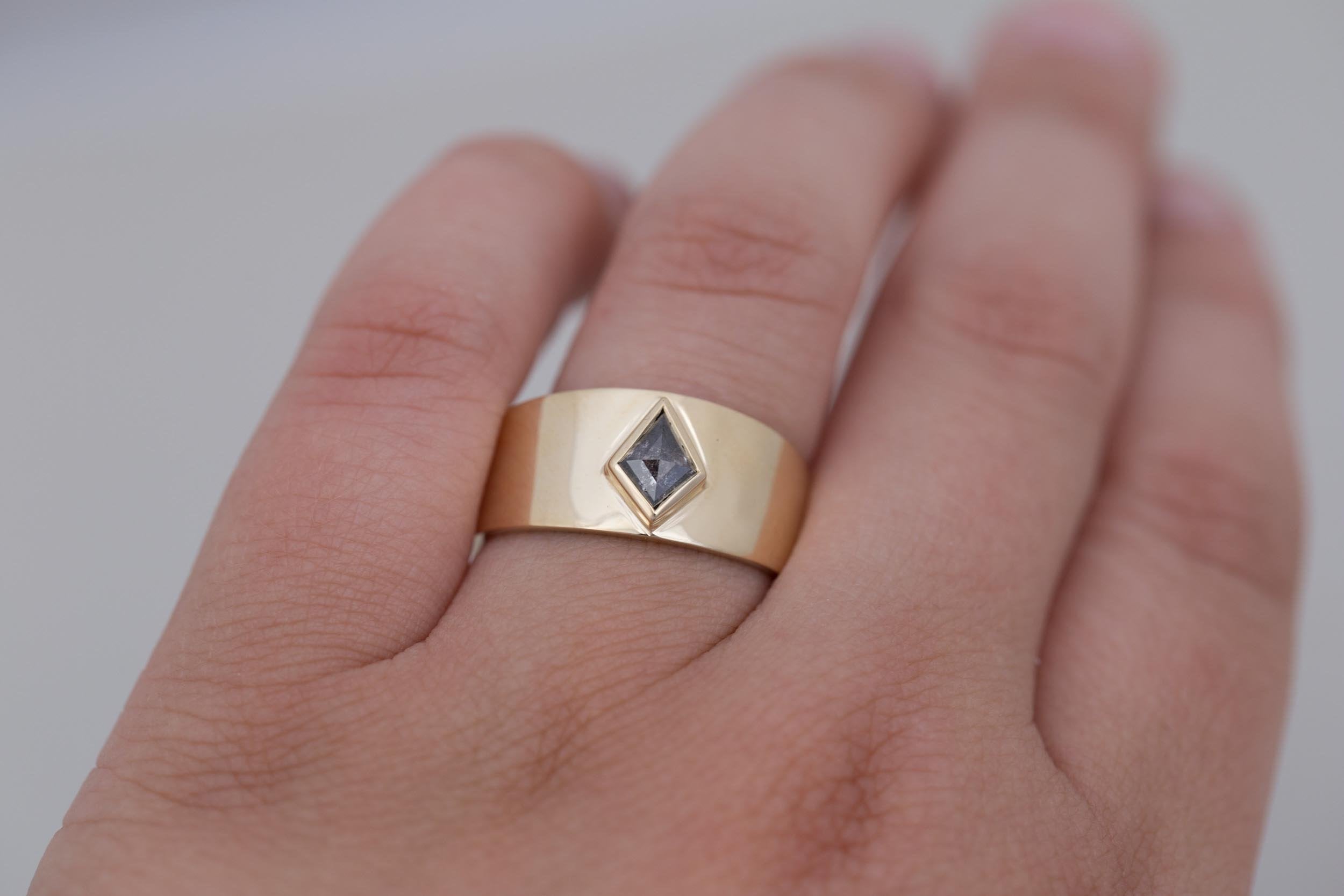 Salt and Pepper Kite Wide Band 0.54 ct | 14k Recycled Gold | One of a Kind