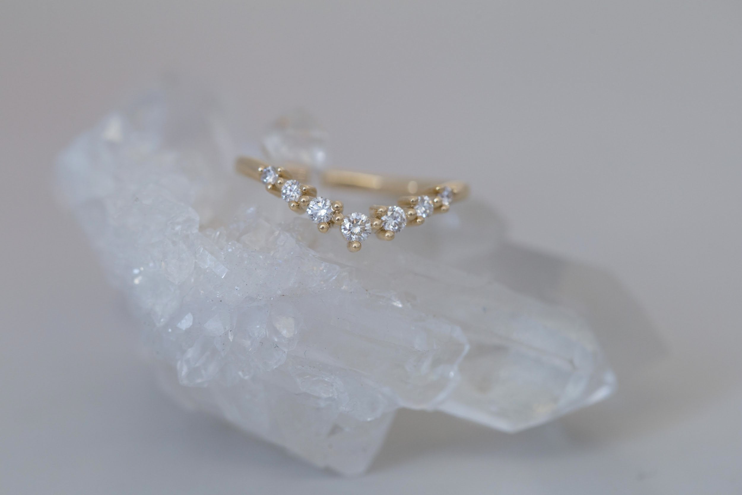 Shallow Diamond Contour V Band | 14k Recycled Gold