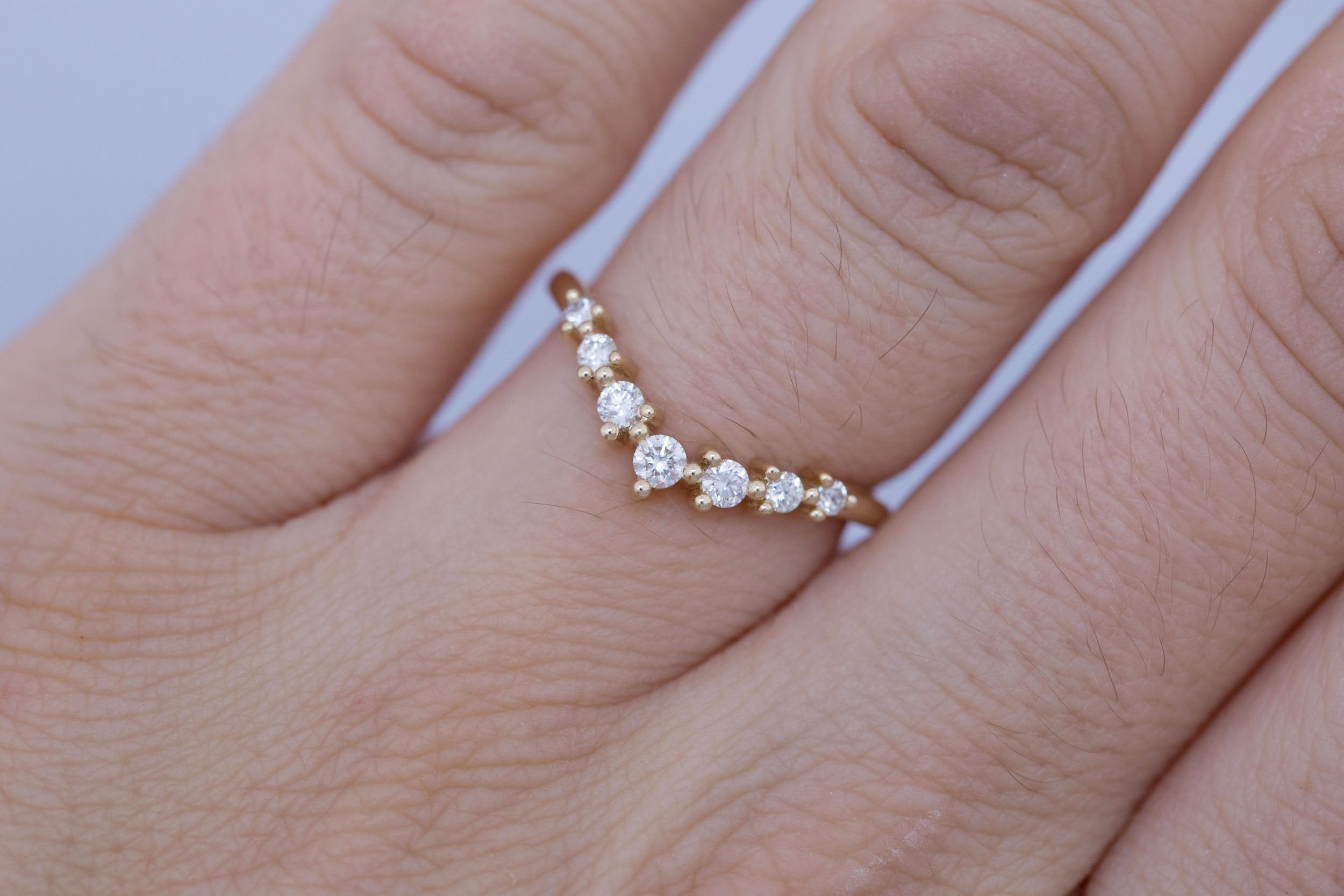 Shallow Diamond Contour V Band | 14k Recycled Gold