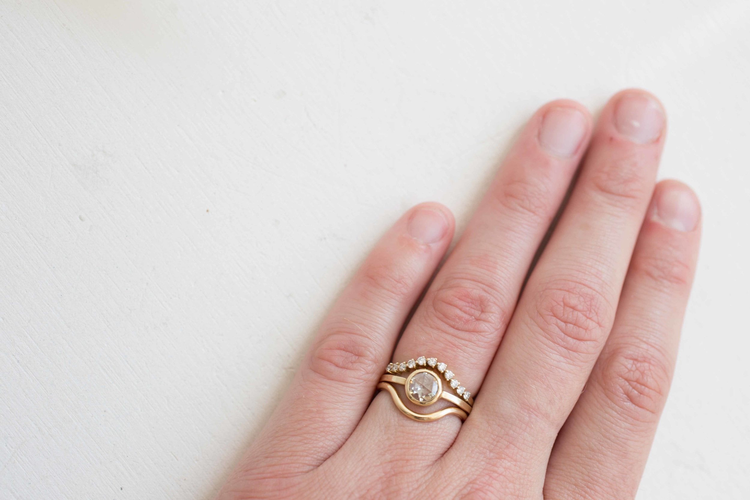 Contour Curve Band | 14k Recycled Gold