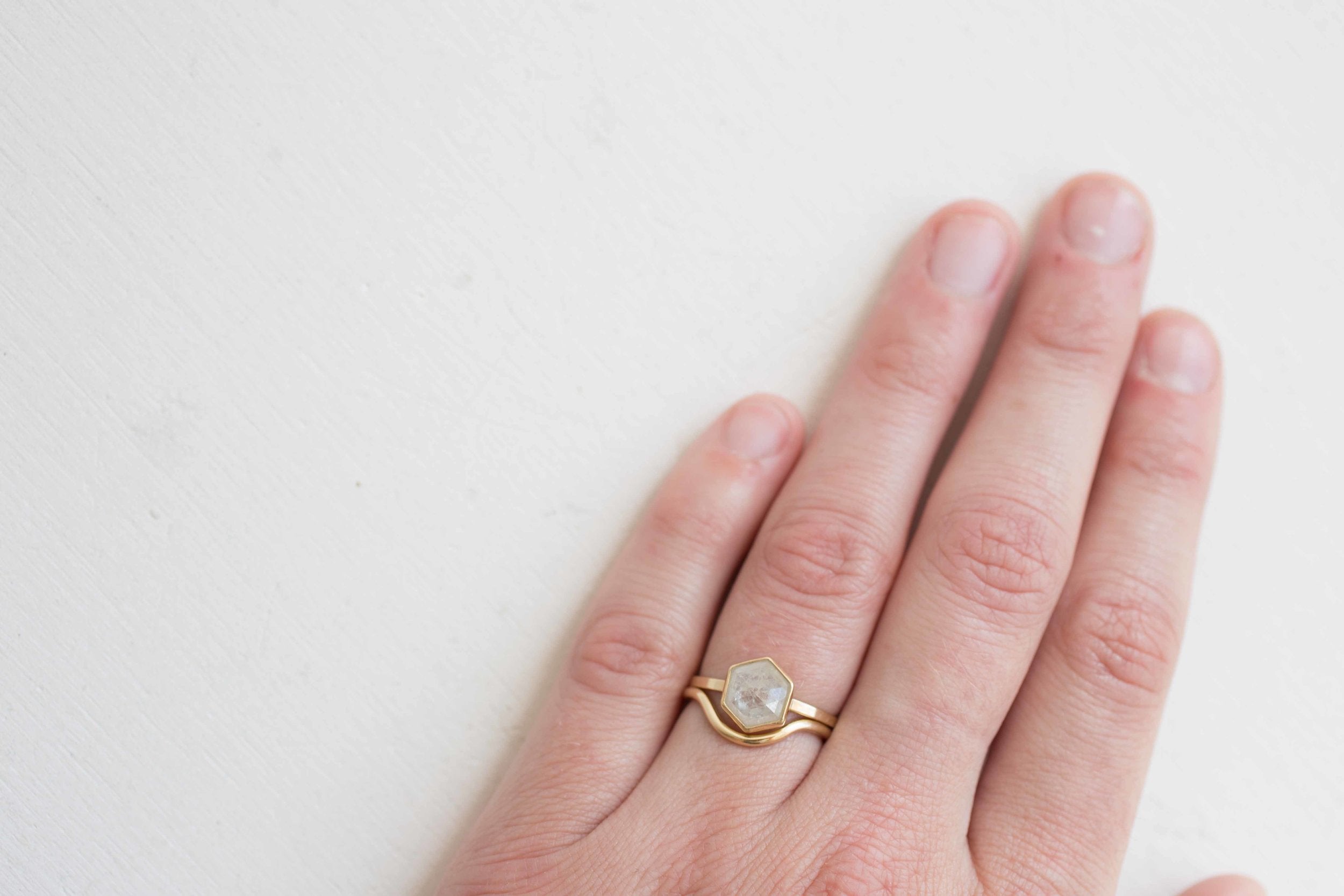 Contour Curve Band | 14k Recycled Gold