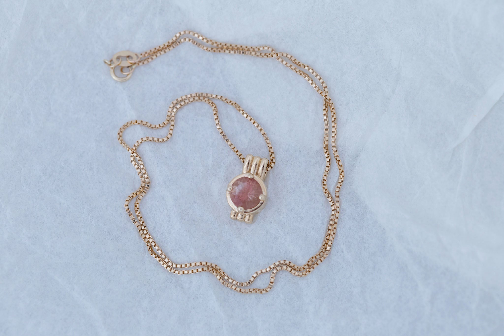 Alto Pendant | Sunstone 1.21 ct | 14k Yellow Gold | One of a Kind