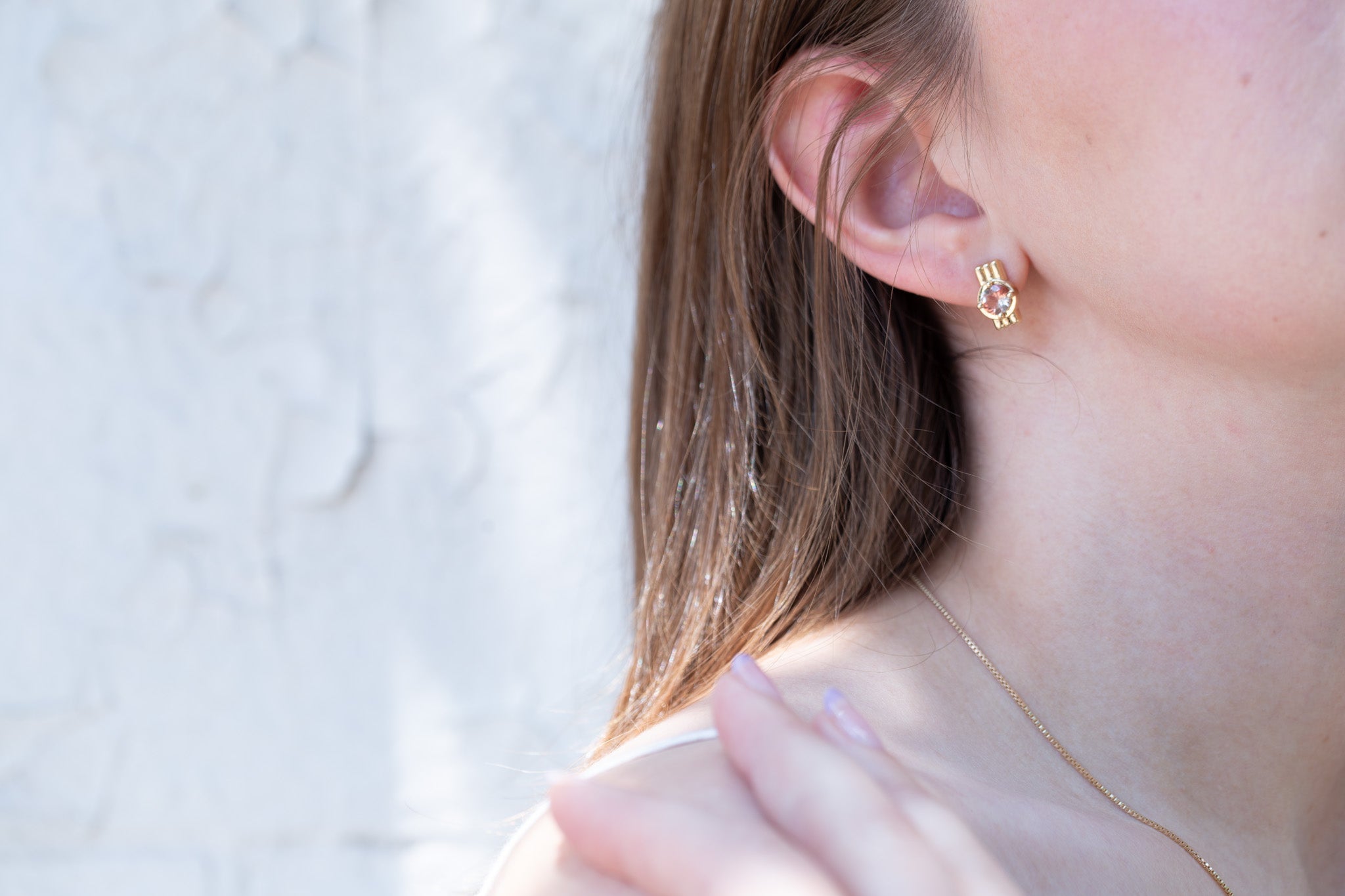 Alto Earrings | Sunstone 6 mm | 14k Yellow Gold | One of a Kind