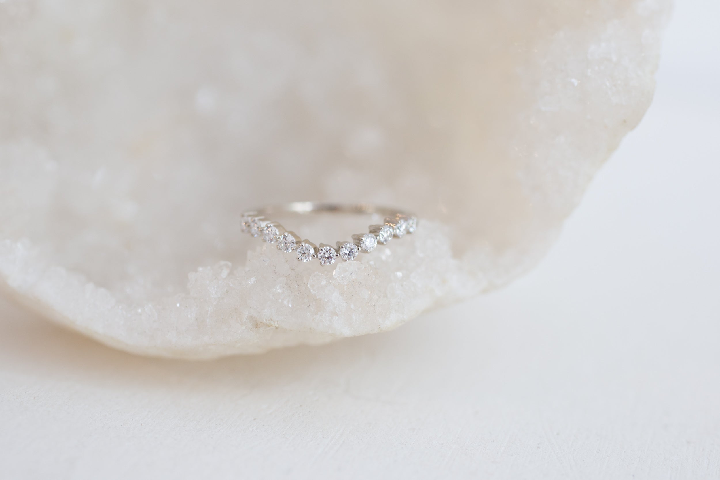 Eleven Diamond Contour Curve Band | 14k Recycled White Gold