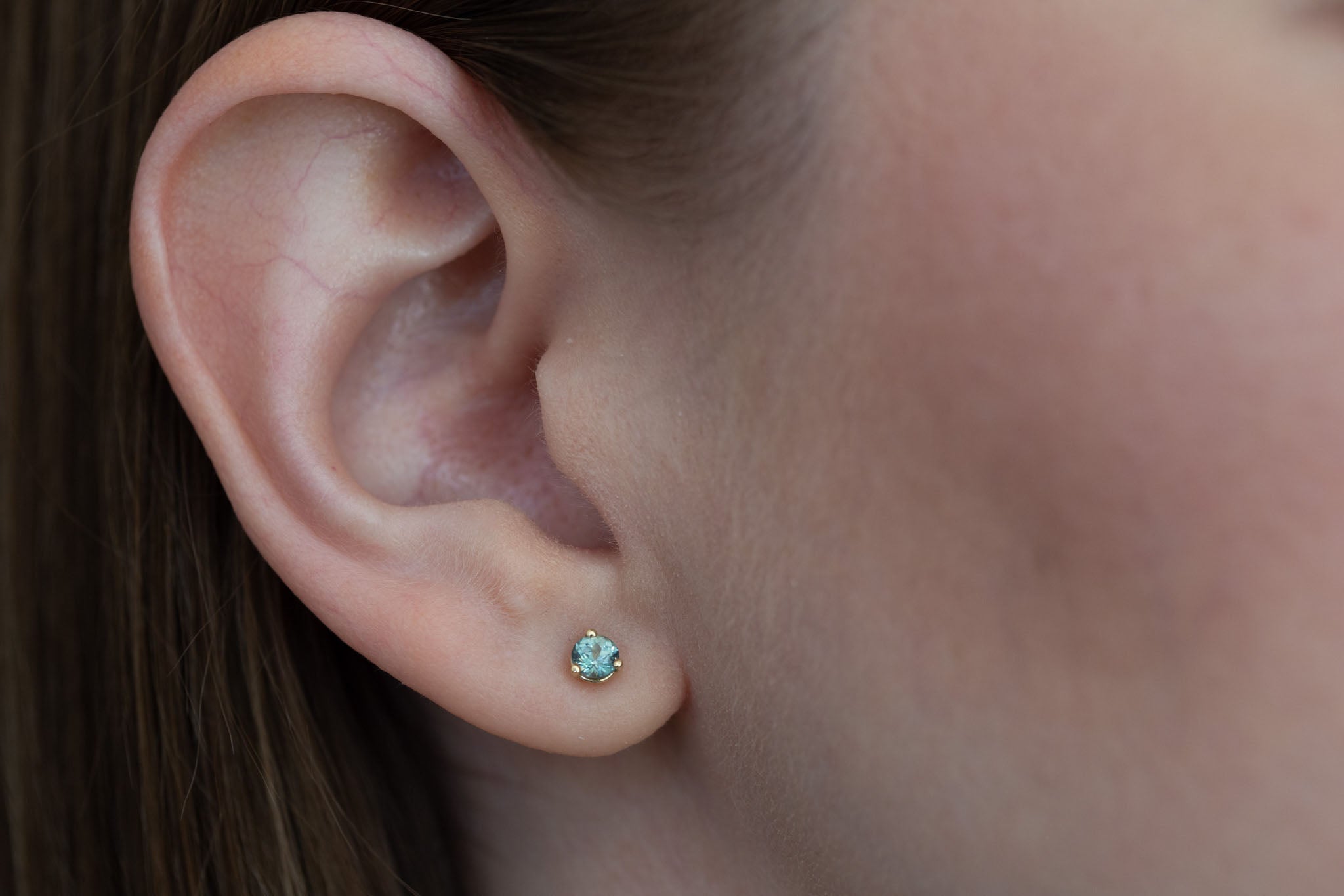 4 mm Mint Sapphire Round Earrings | 14k Recycled Gold