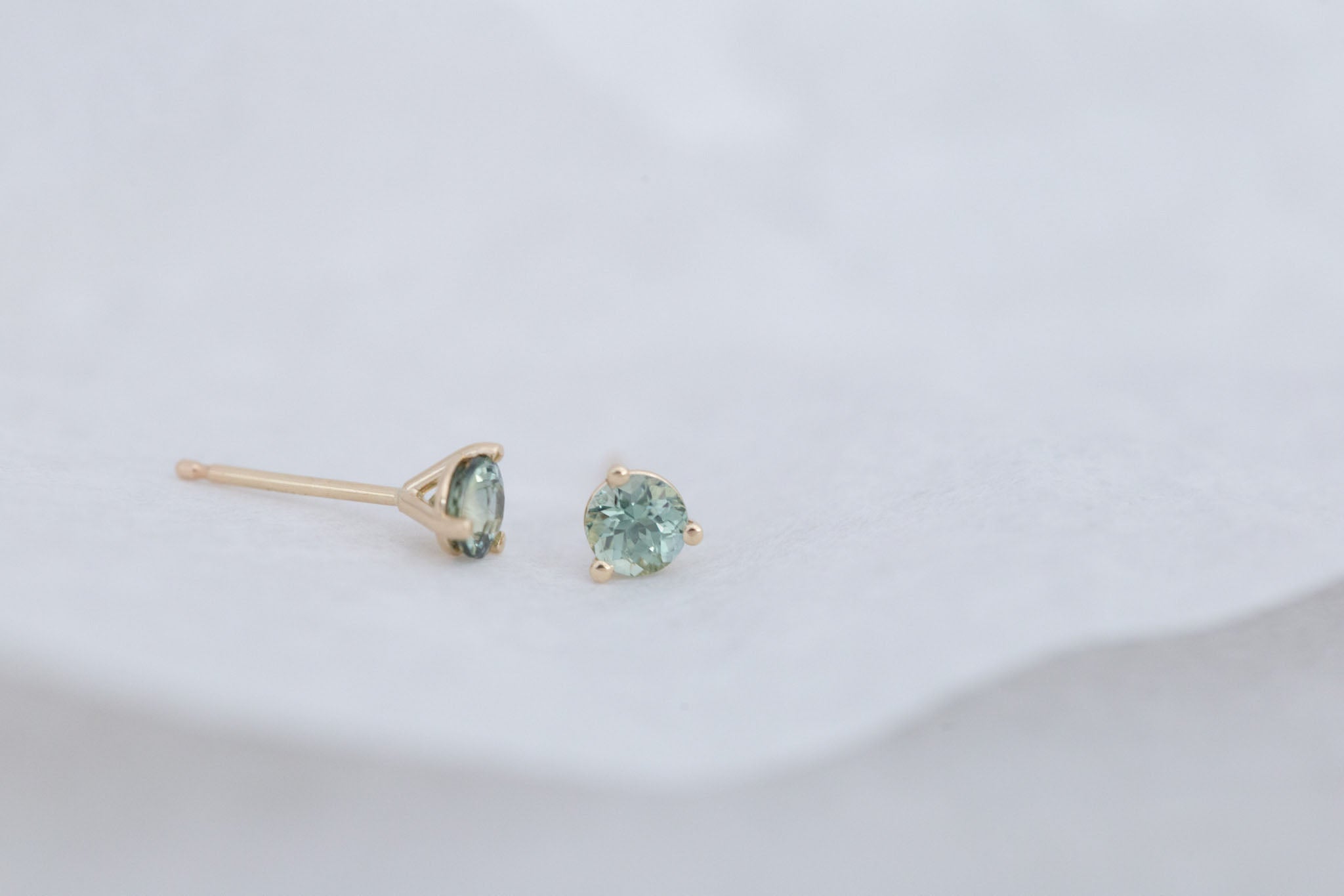 4 mm Mint Sapphire Round Earrings | 14k Recycled Gold
